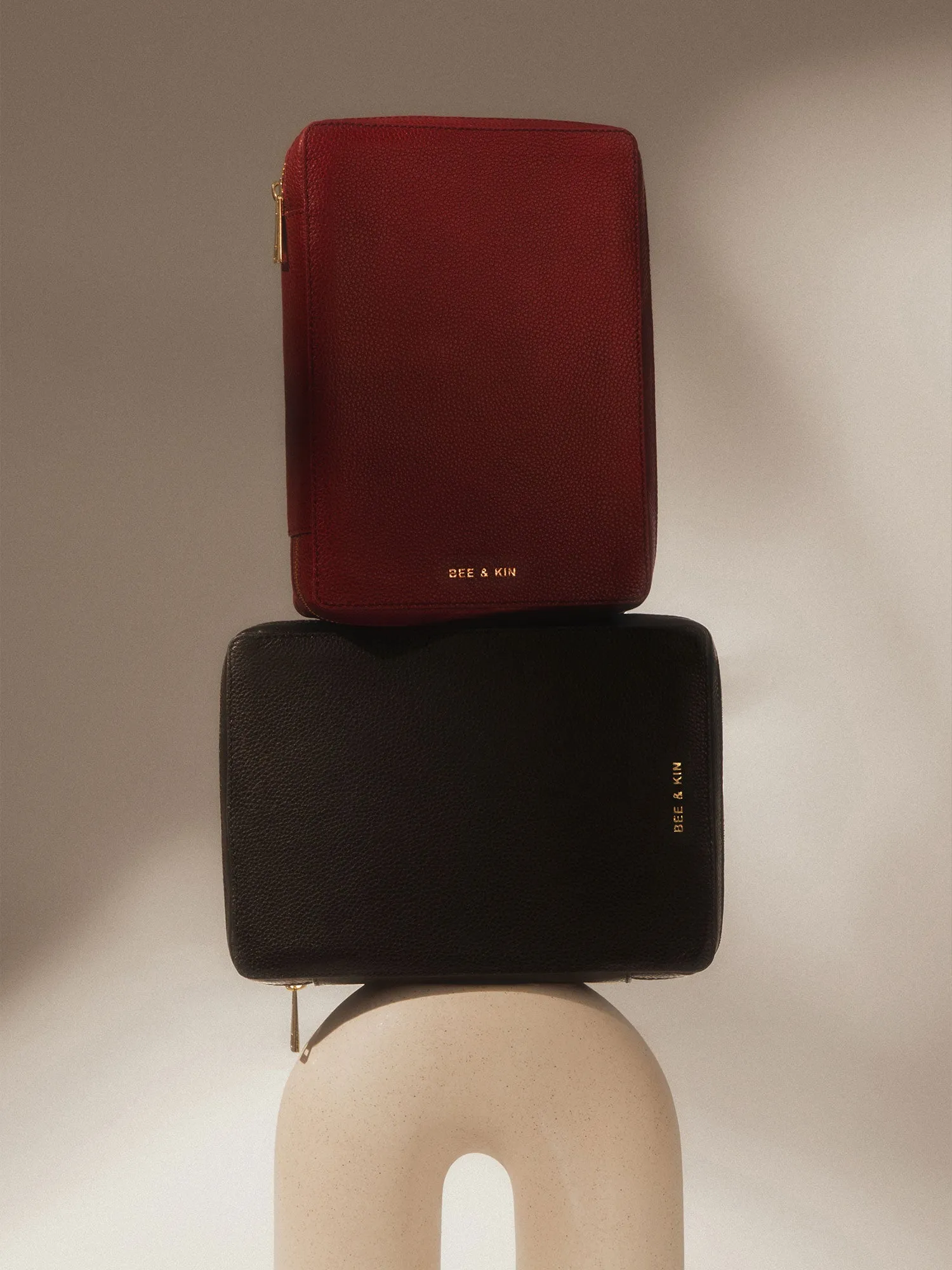 The Tech Organizer sold by BEE AND KIN product image thumbnail 5