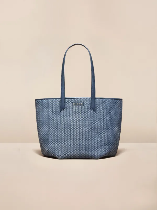 The Expert Carryall Tote sold by BEE AND KIN