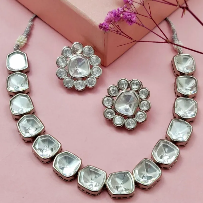 FARIDA NECKLACE SET IN SILVER sold by Blossom Box Jewelry