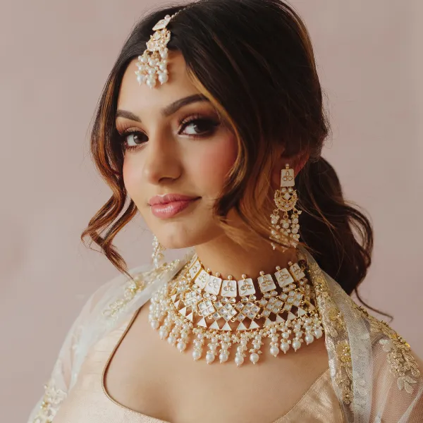 Omaja Necklace Set in Pearl sold by Blossom Box Jewelry product image thumbnail 2