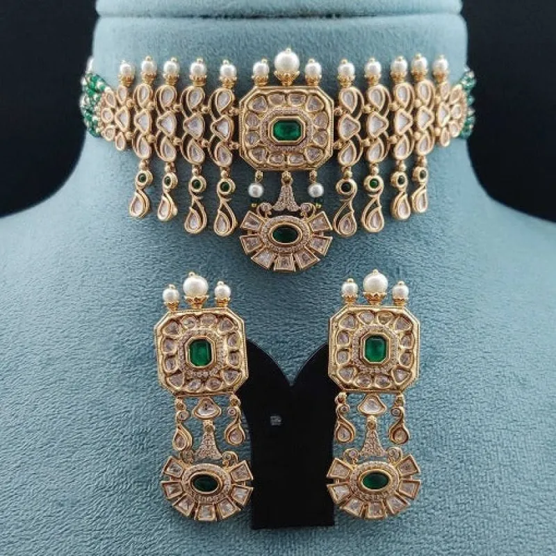SHAANA EXCLUSIVE KUNDAN CHOKER SET sold by Blossom Box Jewelry