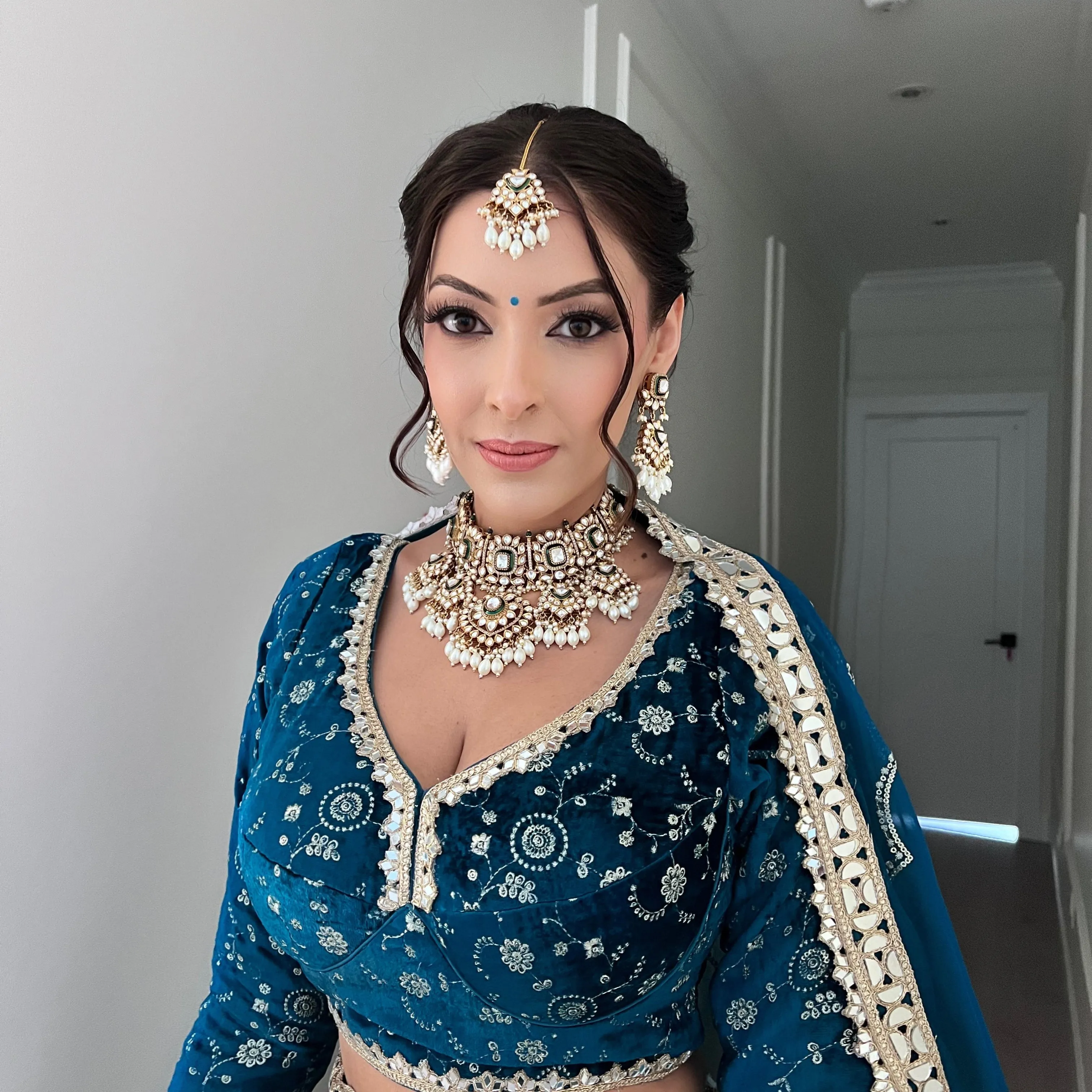 Afreen Necklace Set sold by Blossom Box Jewelry product image thumbnail 4