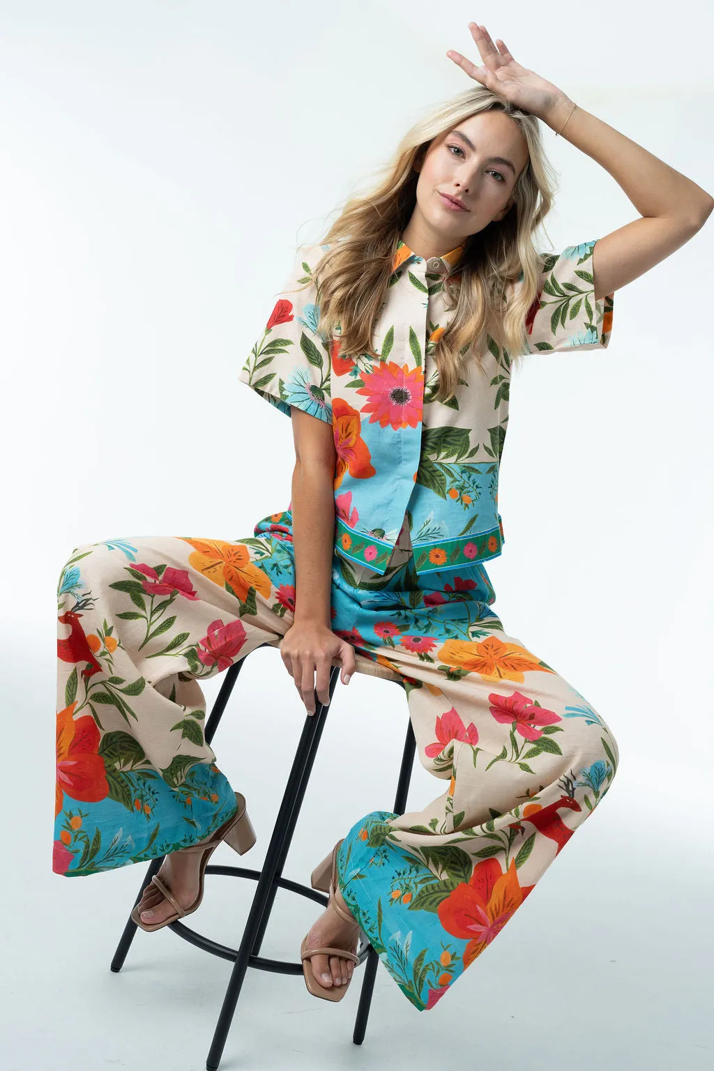 Betsy Linen Top sold by Briton Court