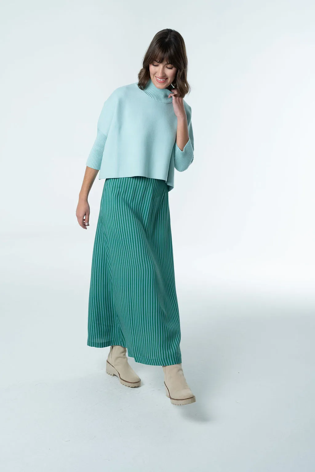 Sophia Oversized One Size Sweater | Briton Court sold by Briton Court product image thumbnail 5