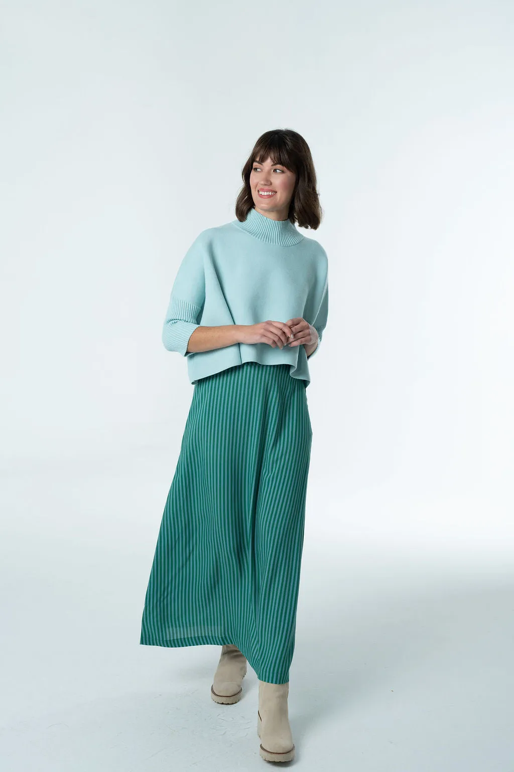 Sophia Oversized One Size Sweater | Briton Court sold by Briton Court product image thumbnail 4
