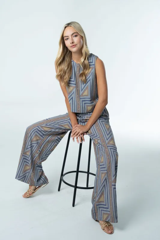 Stacy Top – Geometric Viscose made by Briton Court
