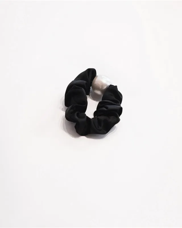 Pearl Scrunchie made by Care Tucker
