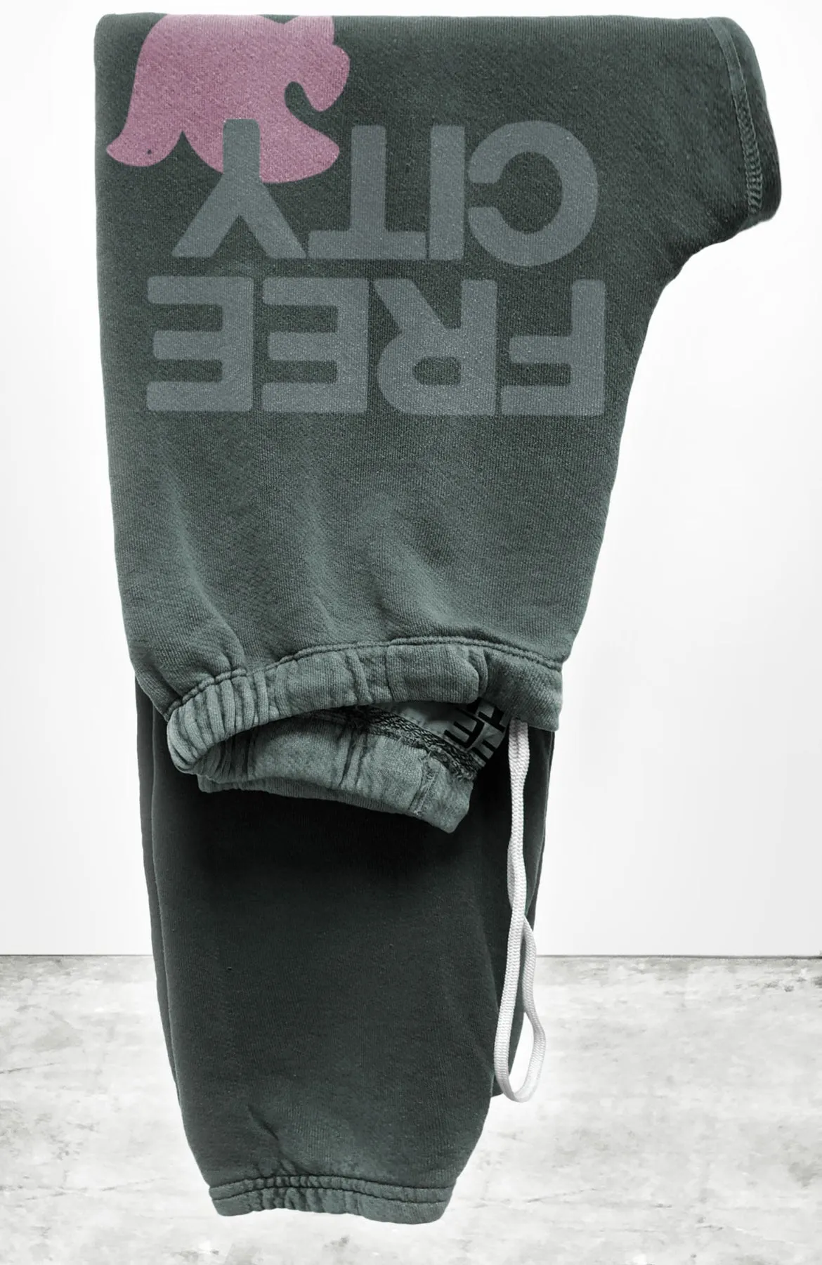 FREECITY LARGE SWEATPANT- TENT sold by Care Tucker