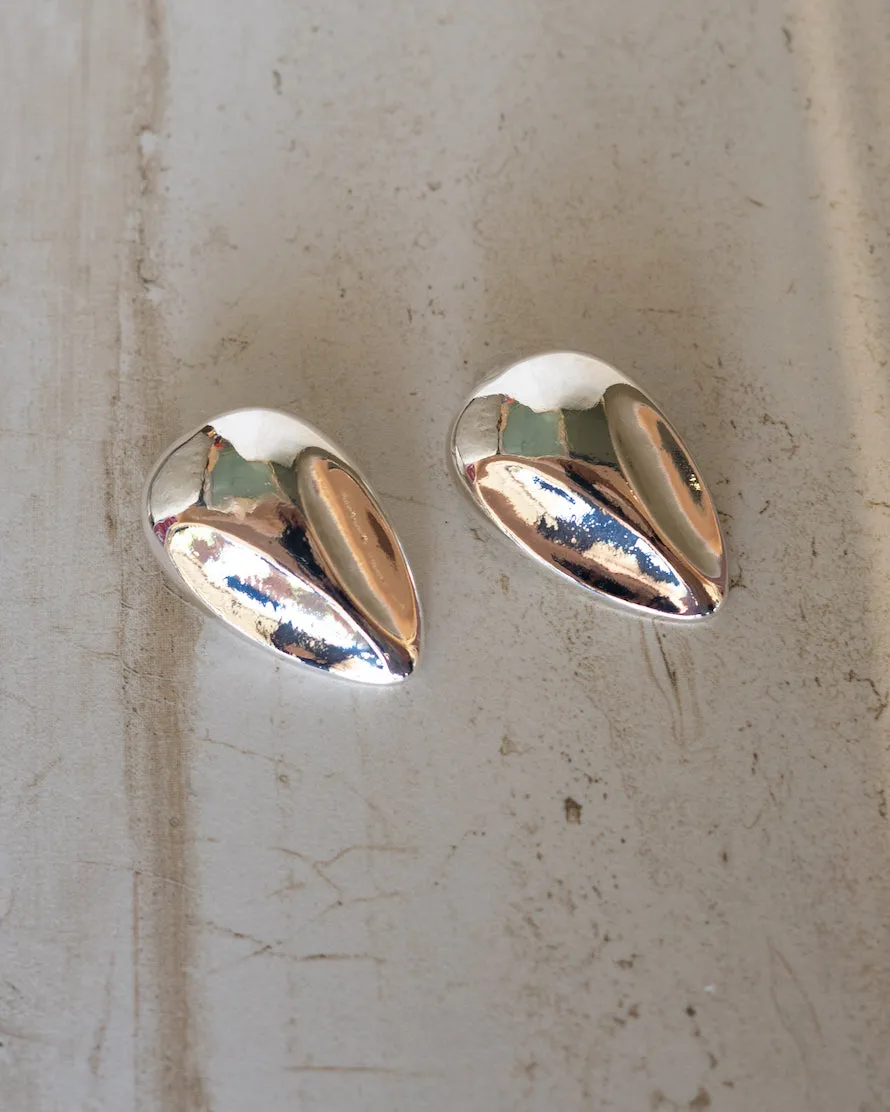 BEVERLY EARRING sold by Care Tucker product image thumbnail 3