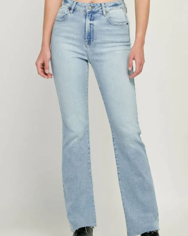 RYAN LIGHT WASH CLEAN SIDE SLIT BOOTCUT sold by Care Tucker