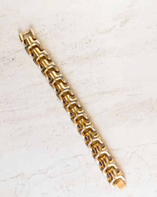 Vintage Gold tone Y link bracelet made by Care Tucker