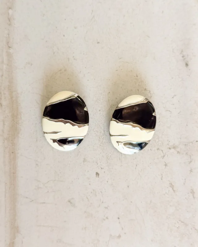 Vintage Black and White Enamel Oval Earring made by Care Tucker