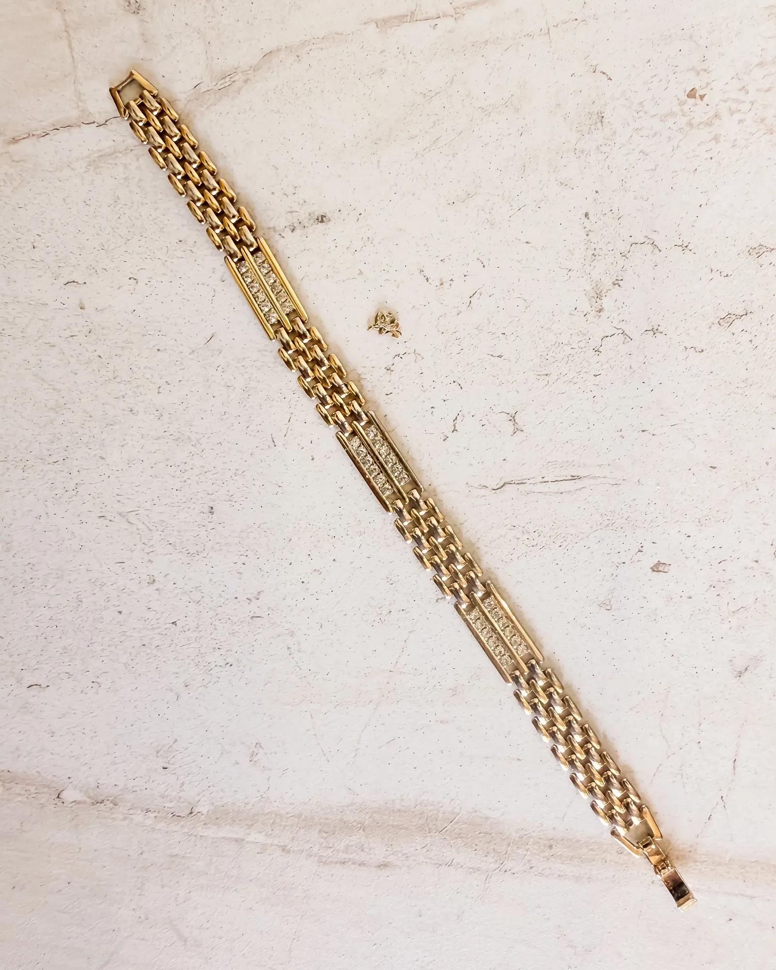 Vintage Goldtone panther link Bracelet sold by Care Tucker