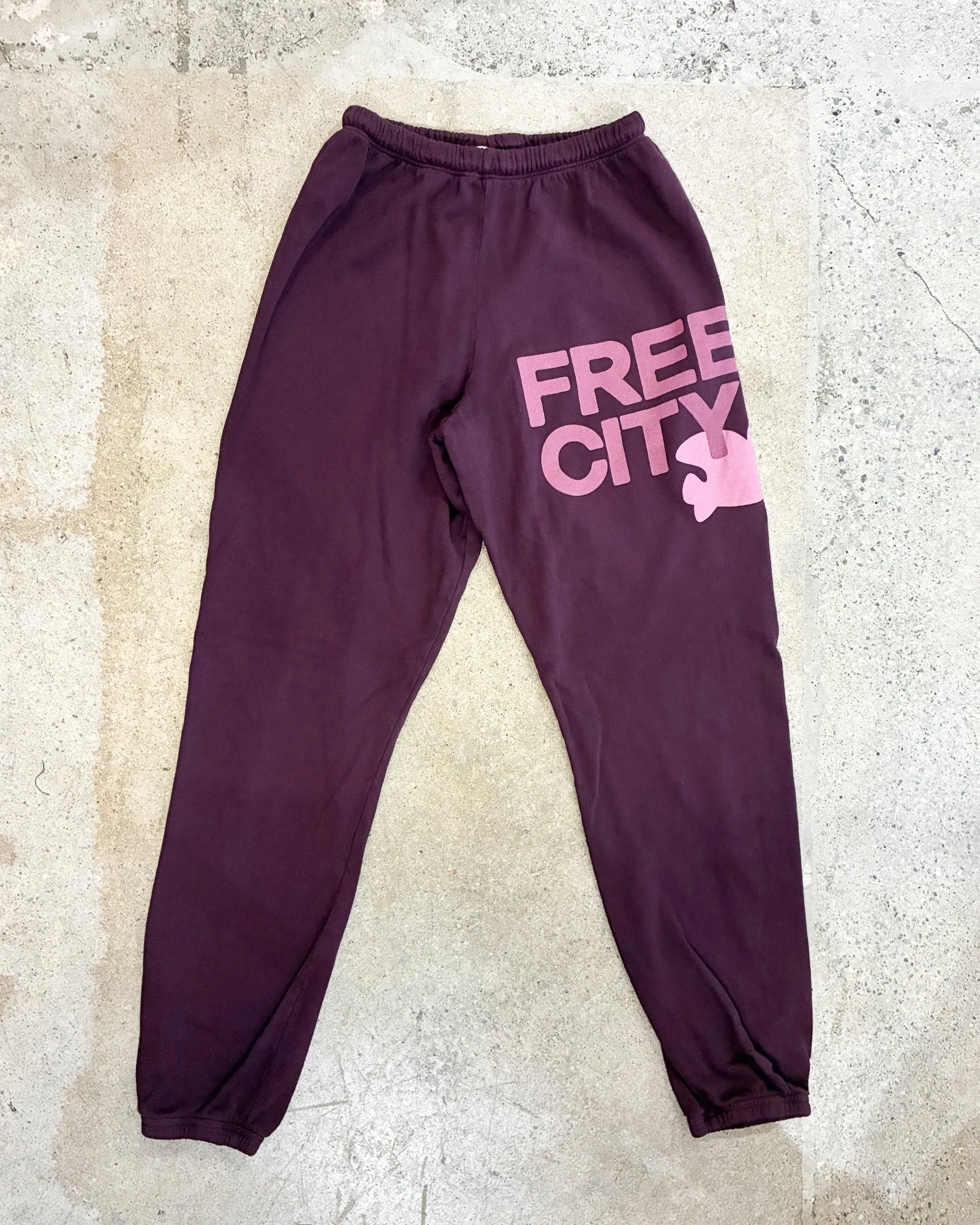 FREECITY LARGE SWEATPANT- BENDL sold by Care Tucker product image thumbnail 2