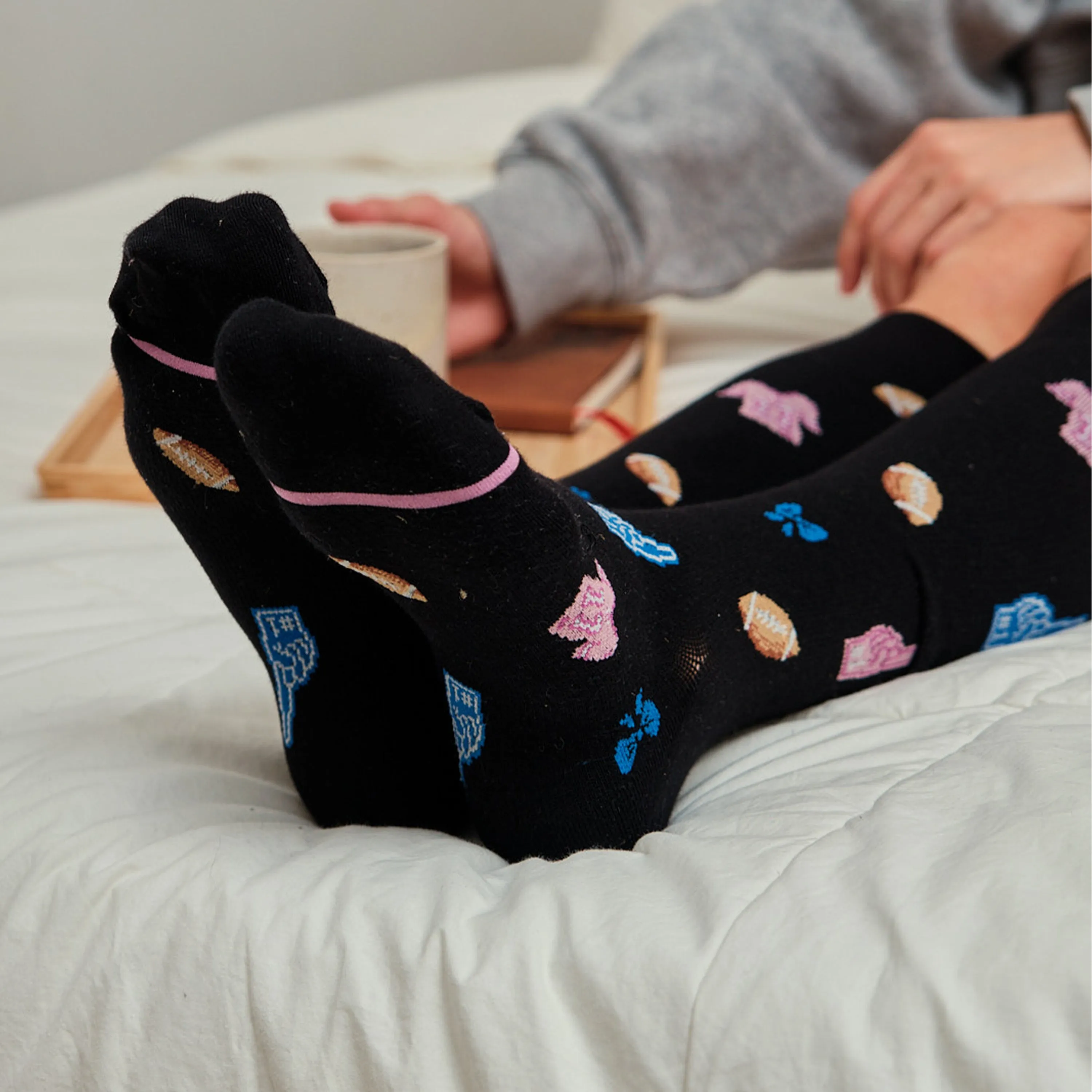 Game Day | Knee-High Compression Socks For Women sold by Dr. Motion product image thumbnail 3