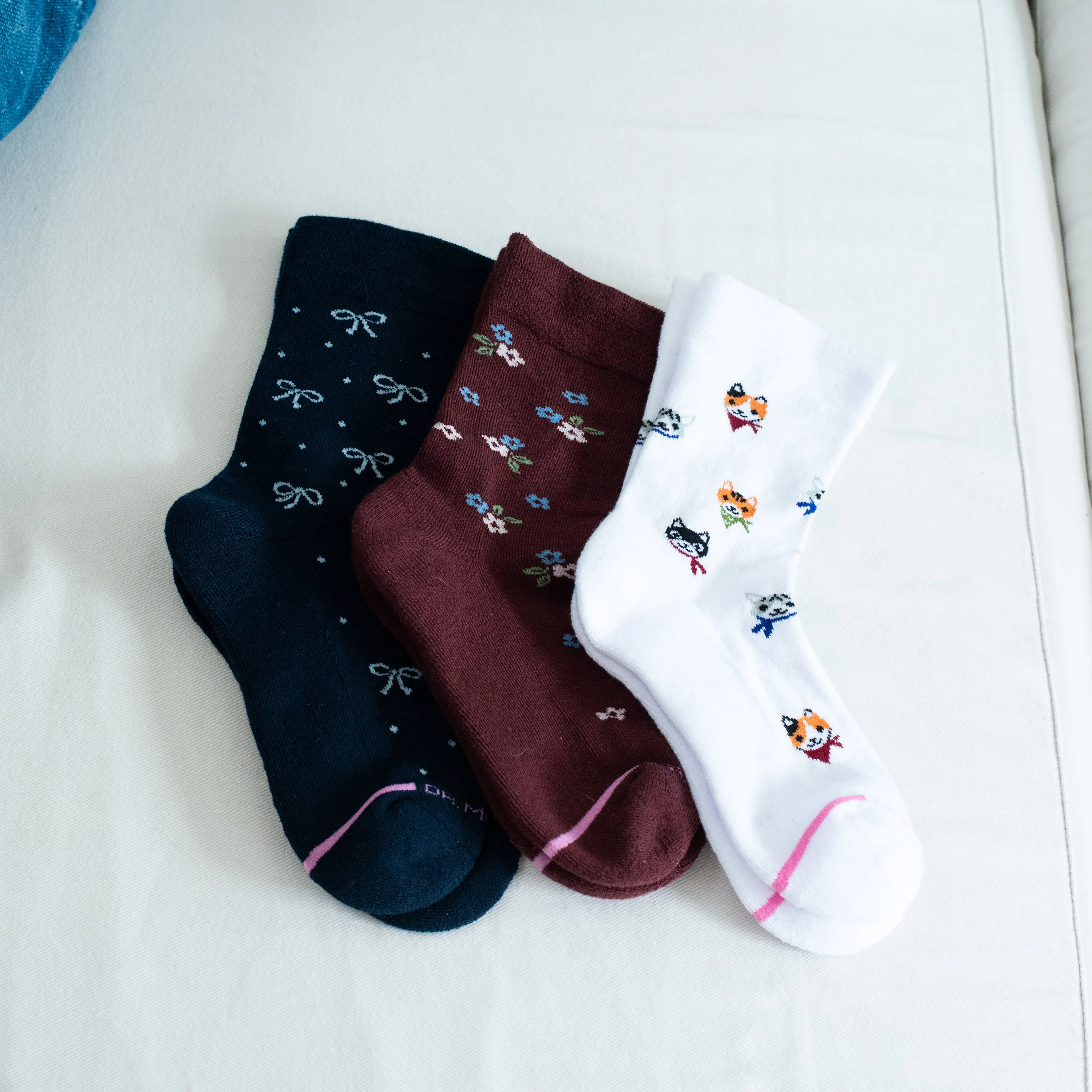 Bows & Dots | Diabetic Half-Cushion Socks For Women sold by Dr. Motion product image thumbnail 3