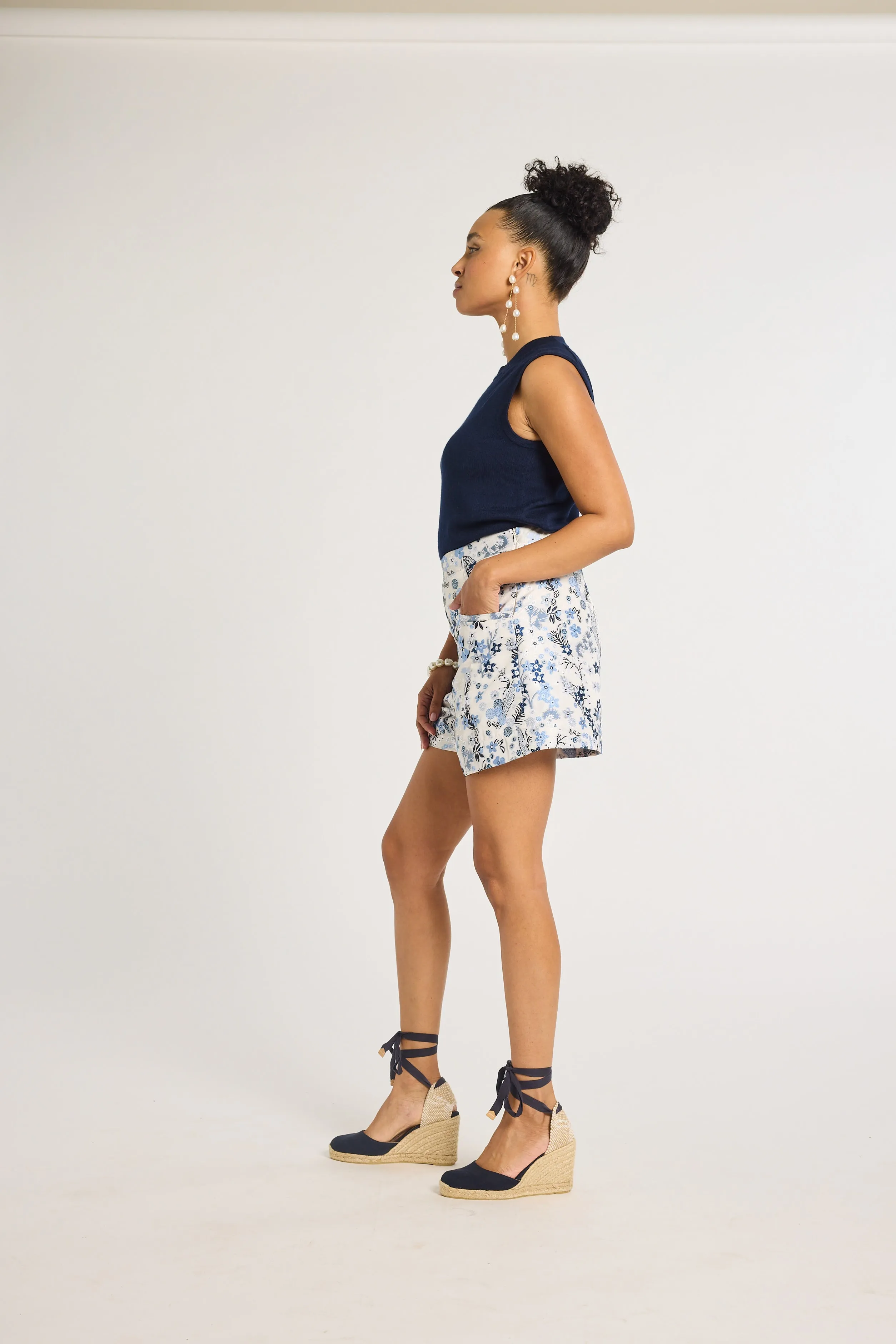 Shell sold by Eleanor Leftwich product image thumbnail 4