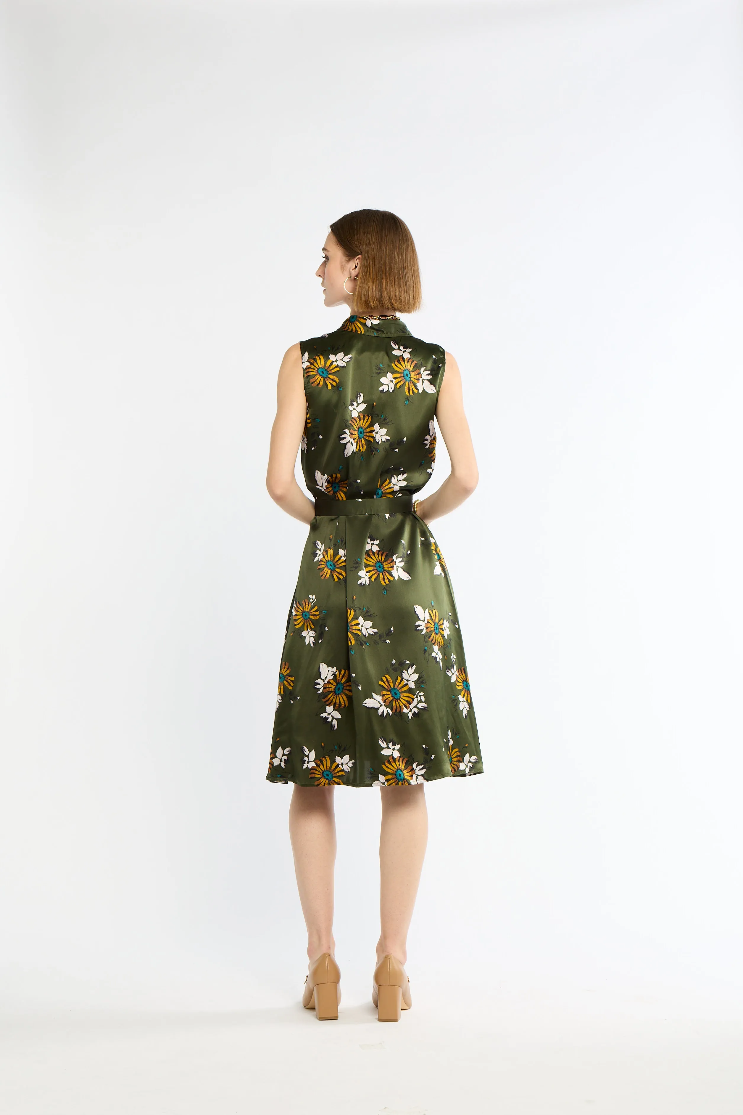 Lee Dress sold by Eleanor Leftwich product image thumbnail 5