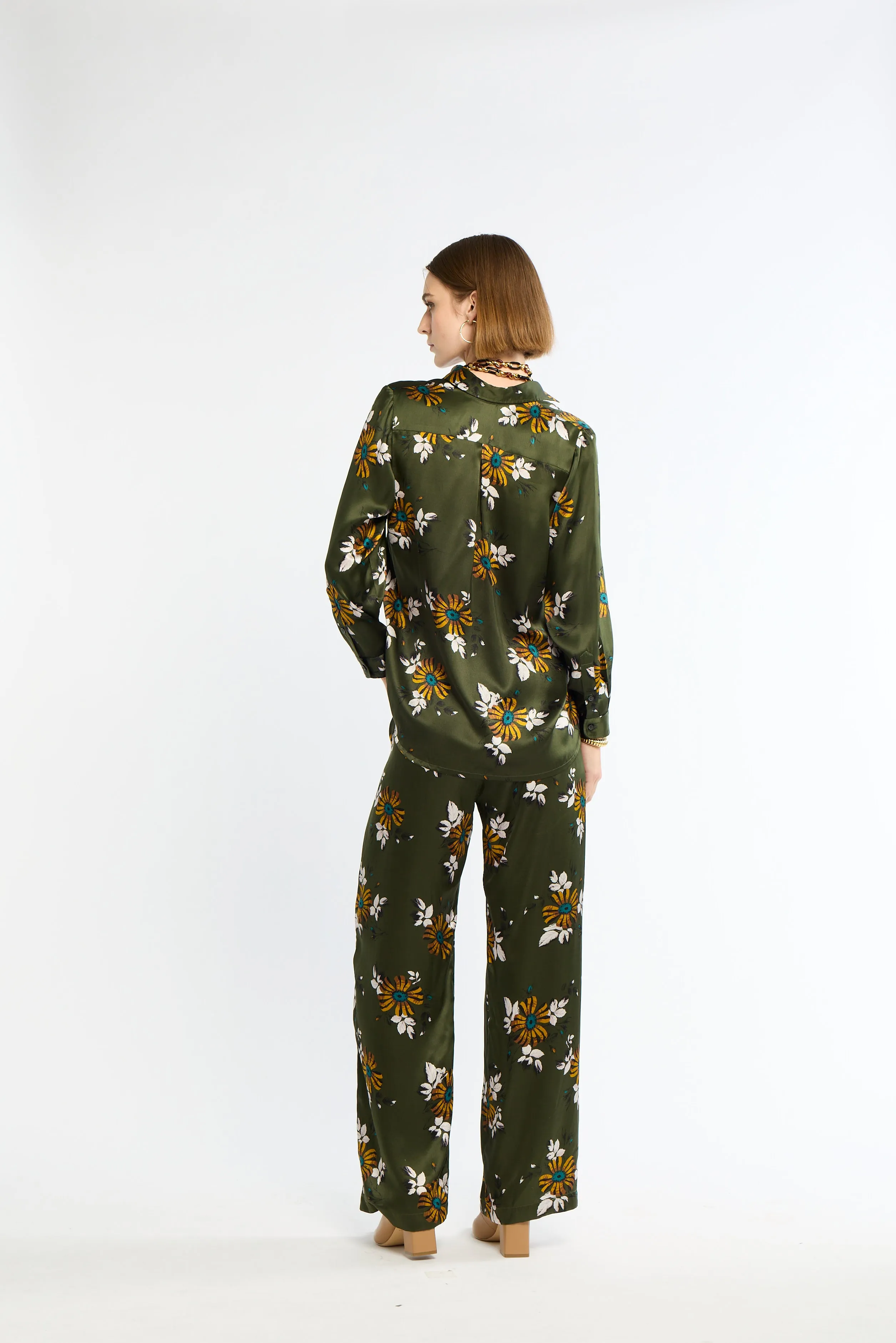 Diane Pants sold by Eleanor Leftwich product image thumbnail 5