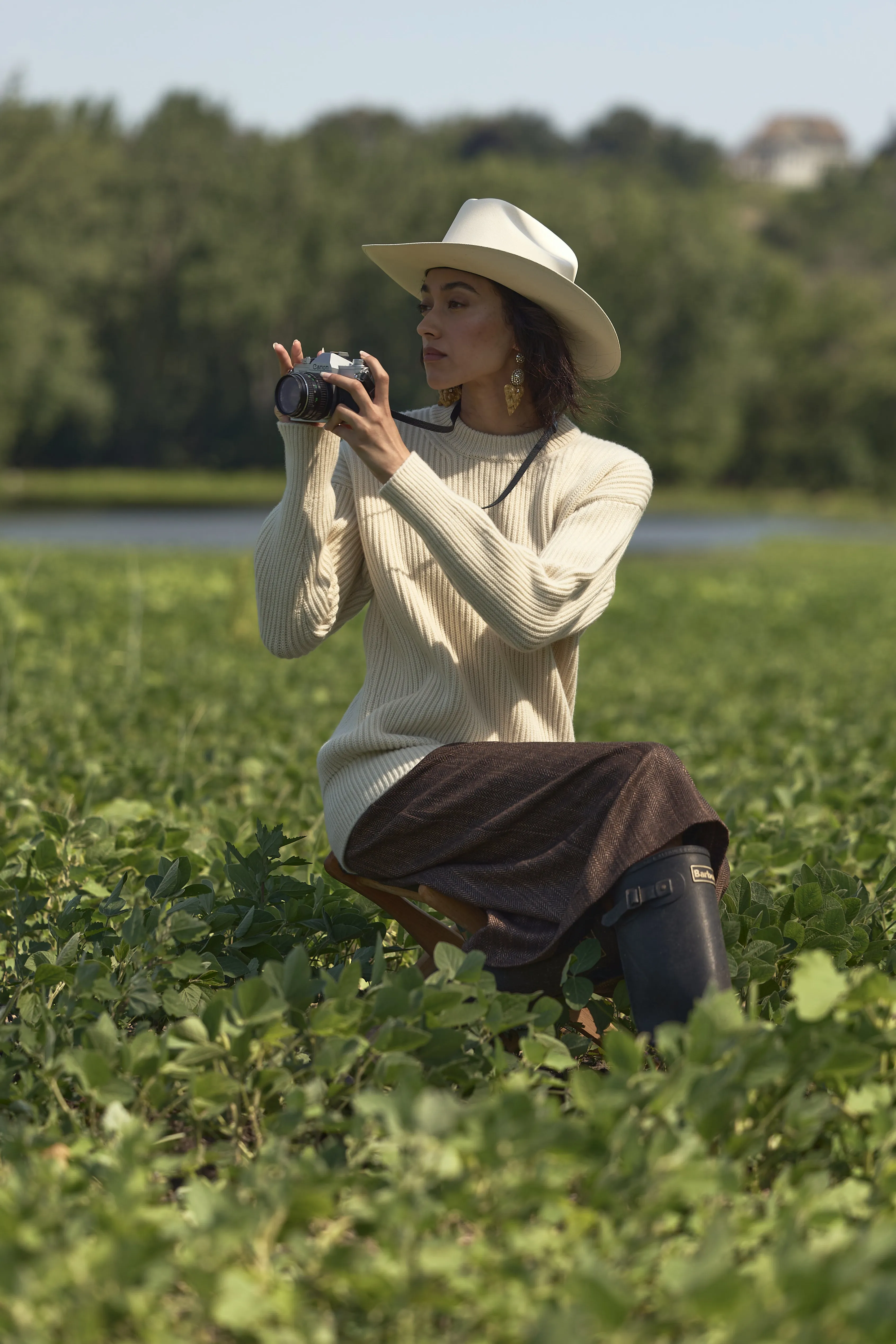 Ribbed Cashmere Crew sold by Eleanor Leftwich product image thumbnail 3