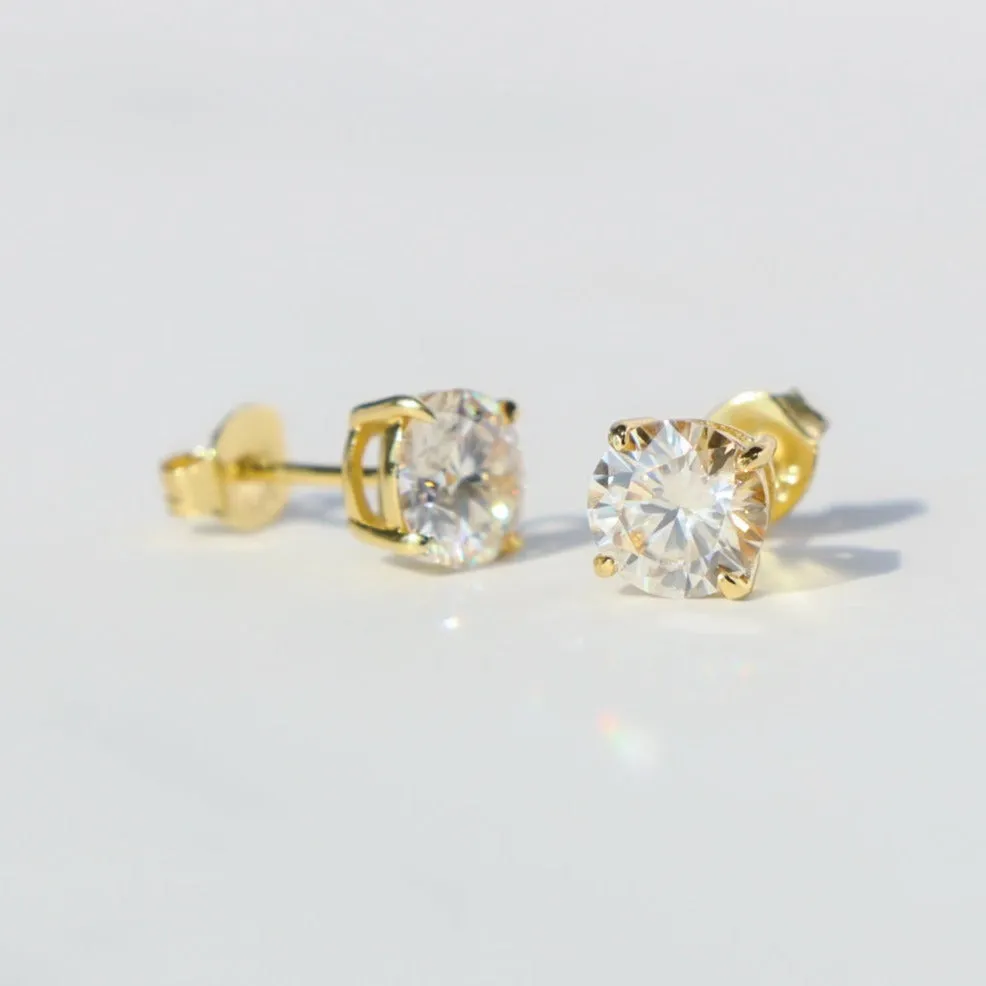Round Cut Moissanite Stud Earrings sold by Ghetluxe product image thumbnail 4
