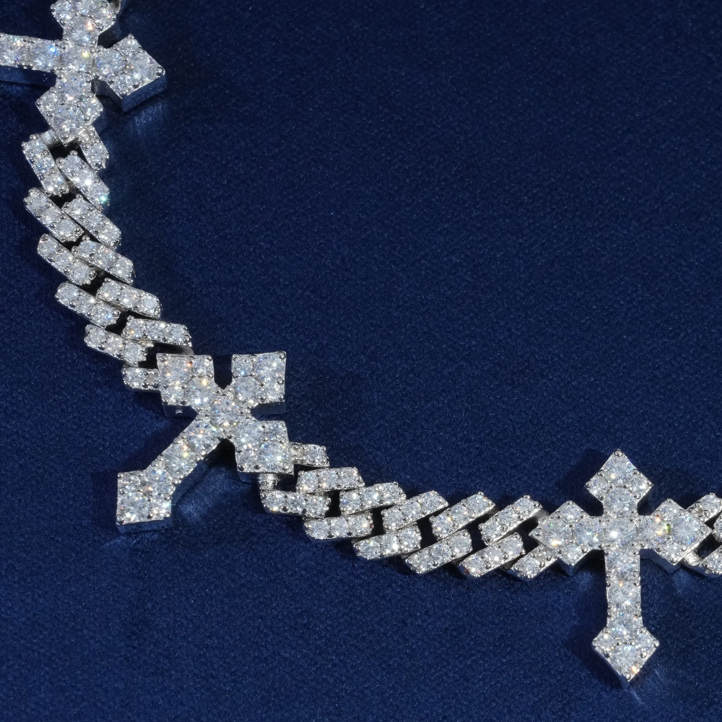 6mm Diamond Cross Cuban Bracelet sold by Ghetluxe product image thumbnail 3