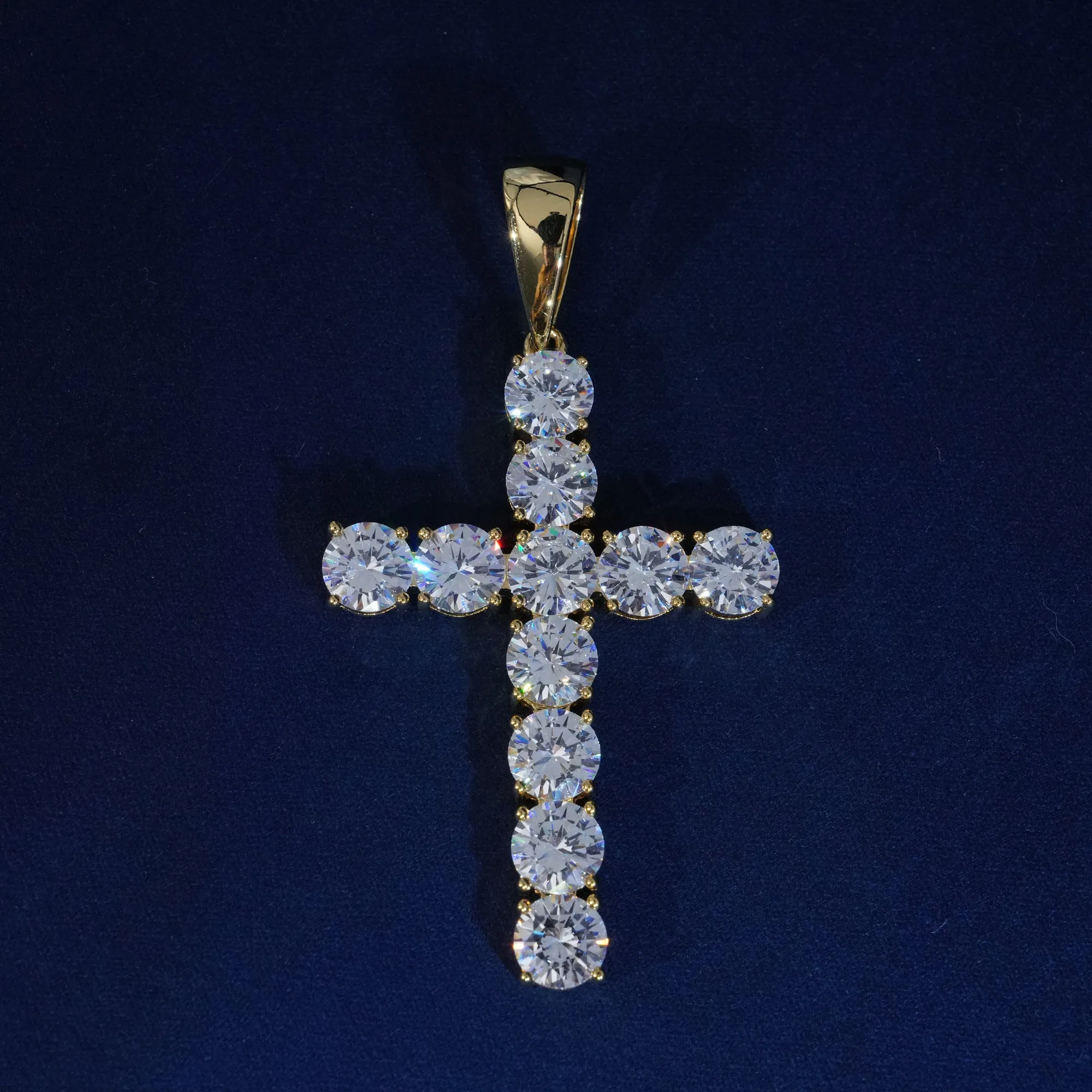 8MM ROUND MOISSANITE CROSS PENDANT sold by Ghetluxe product image thumbnail 4