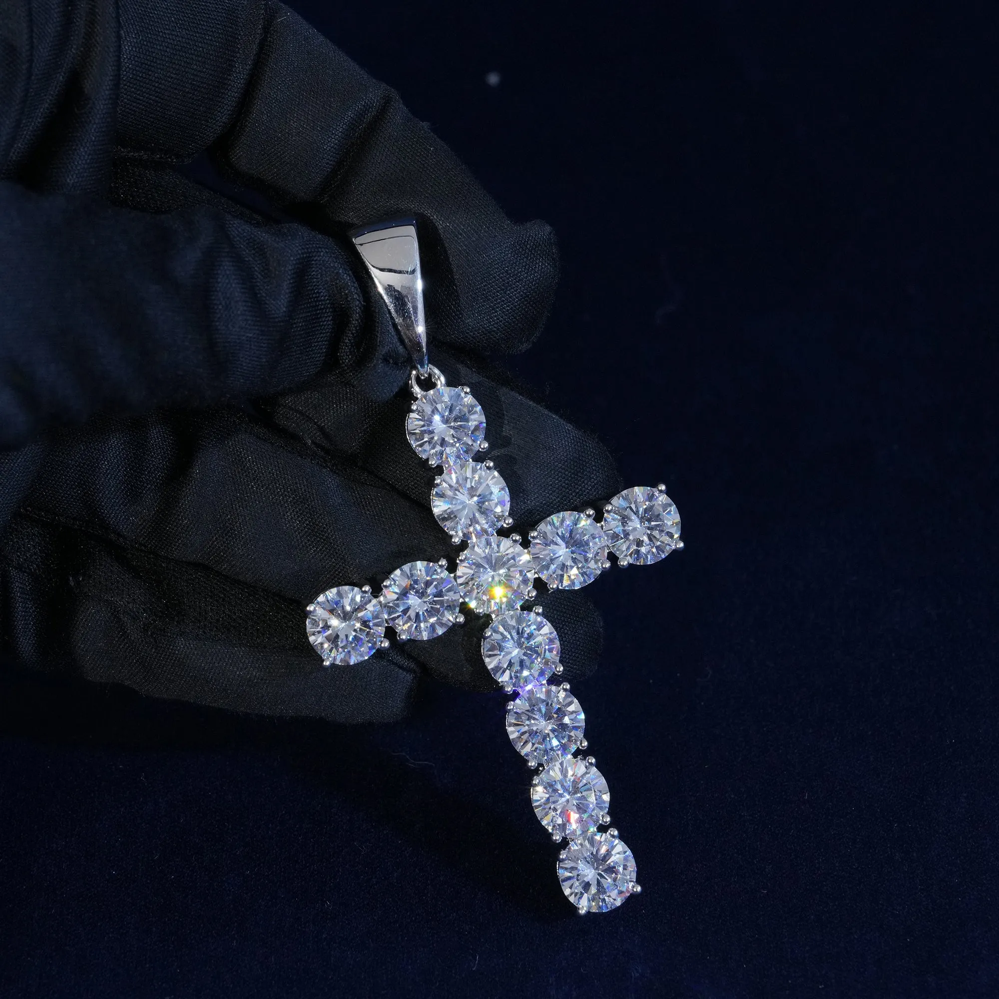8MM ROUND MOISSANITE CROSS PENDANT sold by Ghetluxe product image thumbnail 3
