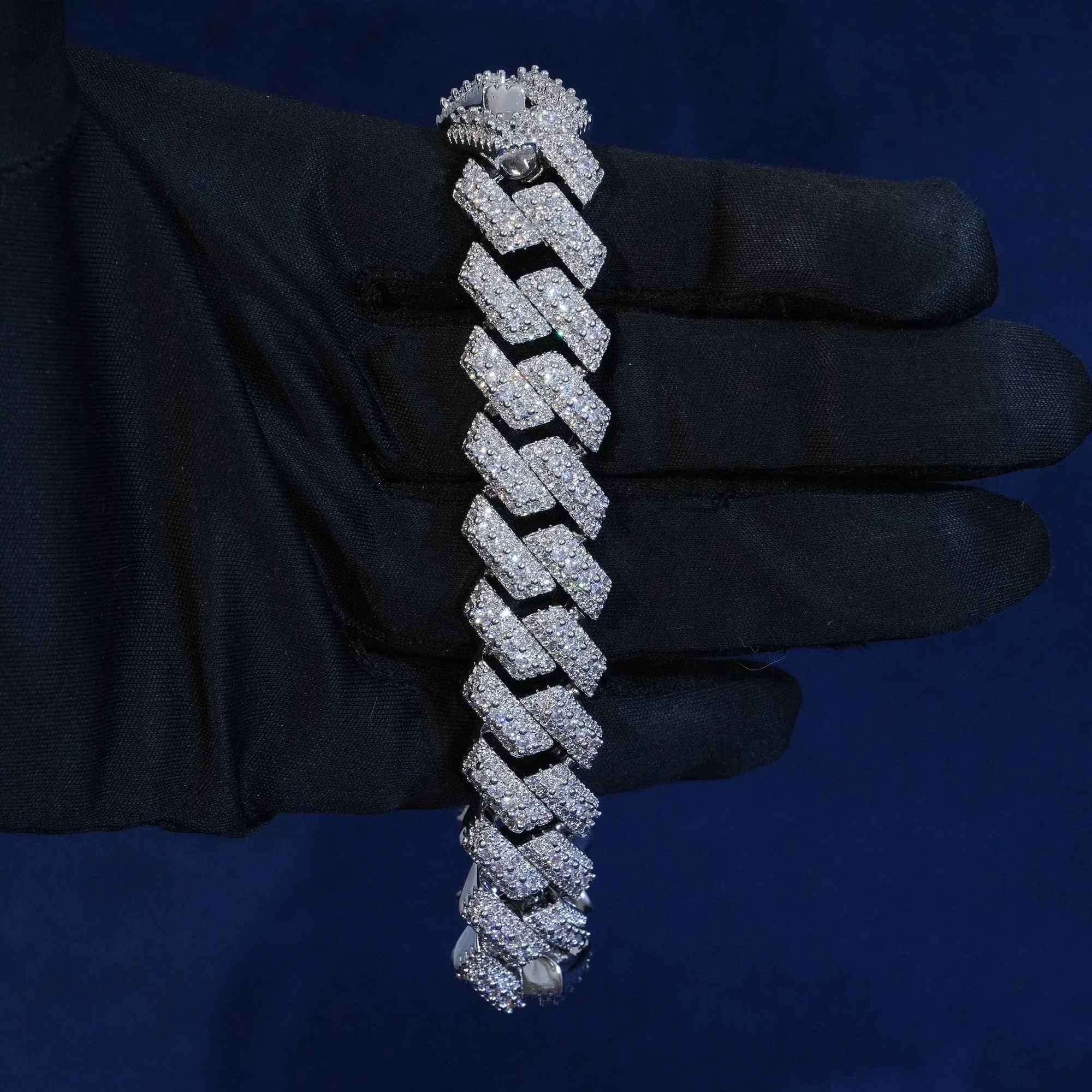 15mm Diamond Layered Cuban Bracetlet sold by Ghetluxe product image thumbnail 2