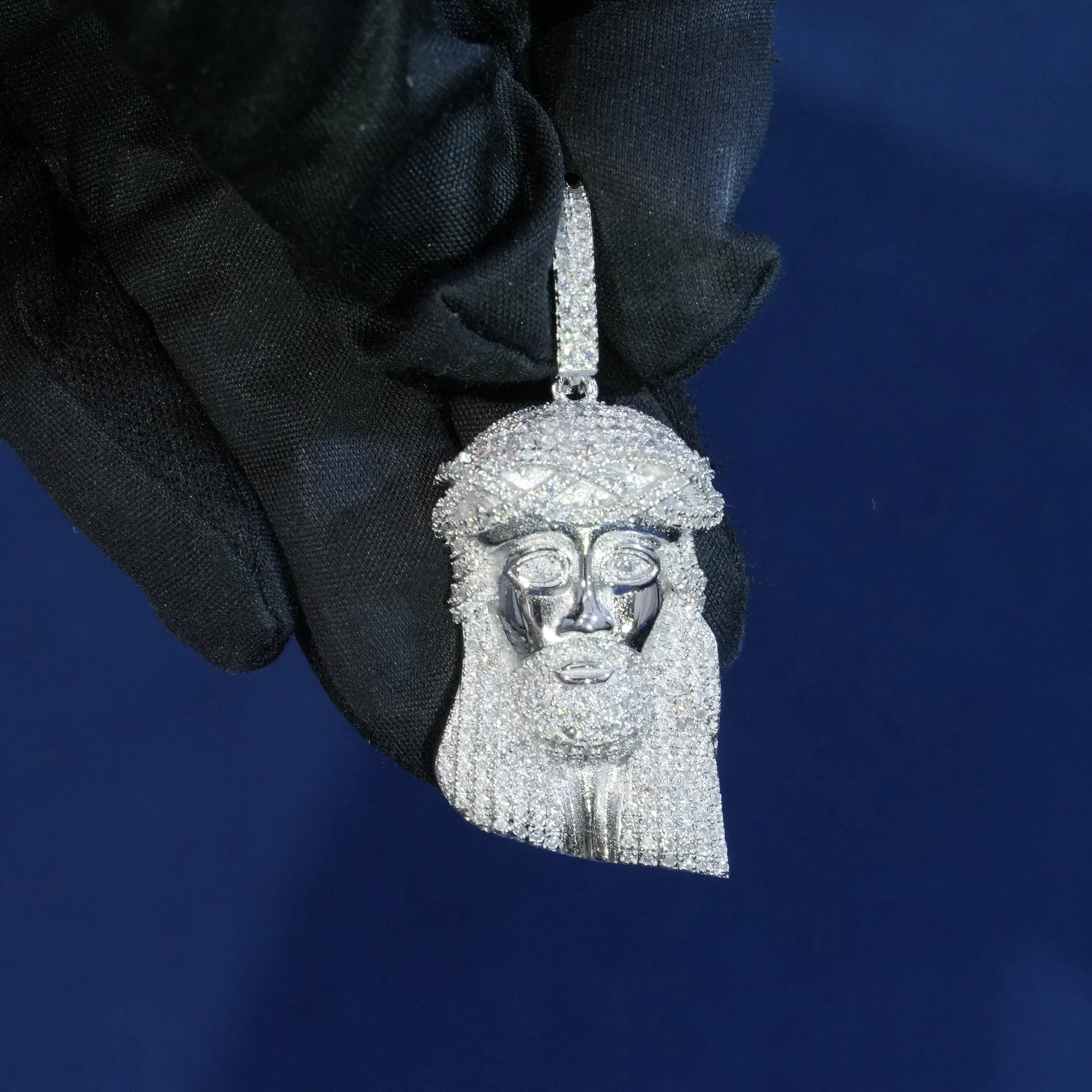 Moissanite S925 Thorn Crown Jesus Pendant sold by Ghetluxe product image thumbnail 2