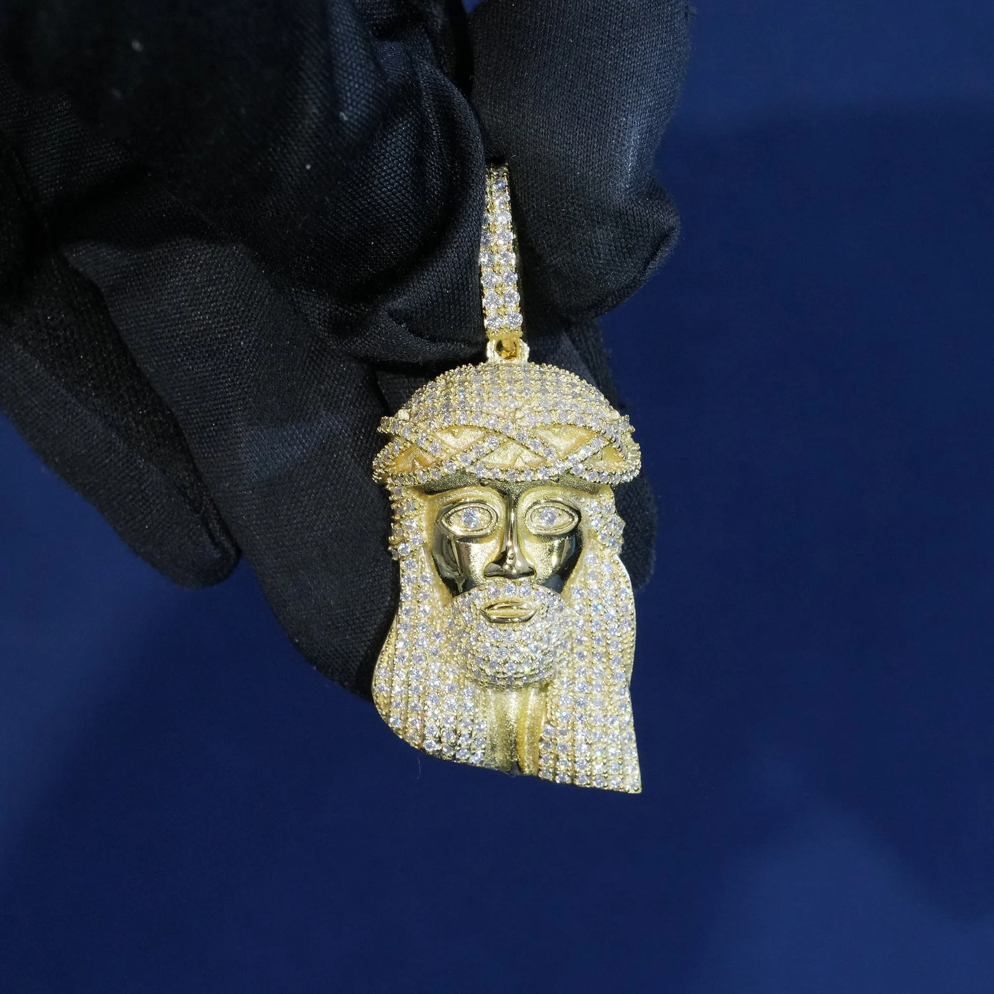 Moissanite S925 Thorn Crown Jesus Pendant sold by Ghetluxe product image thumbnail 4