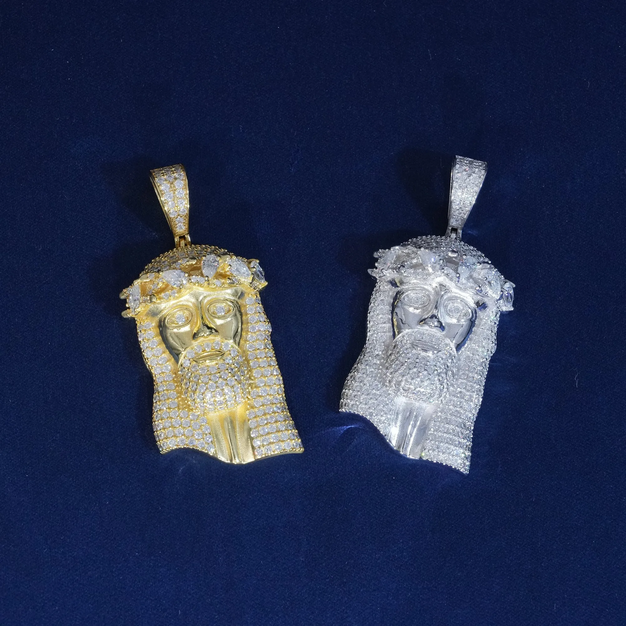 Moissanite S925 Wreath Crown Jesus Pendant sold by Ghetluxe product image thumbnail 5