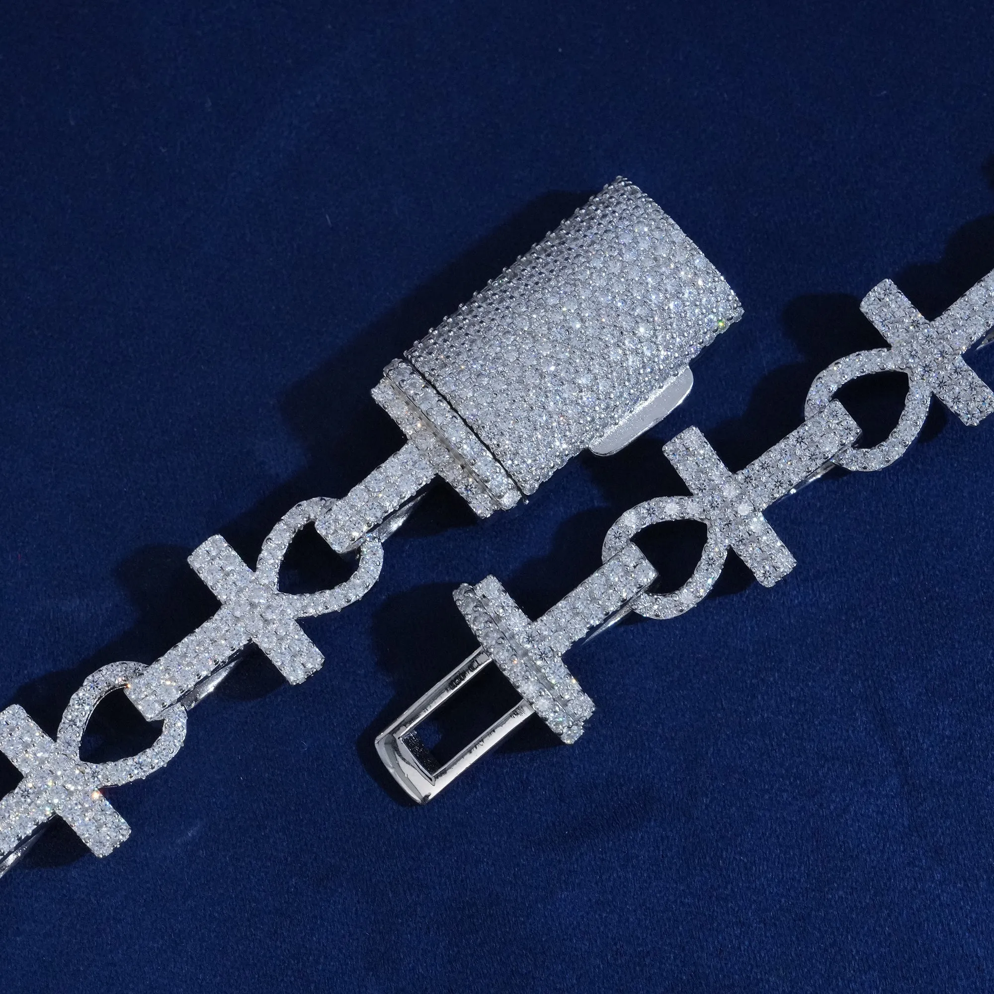 Moisanite S925 13mm Ankh Chain Necklace sold by Ghetluxe product image thumbnail 3