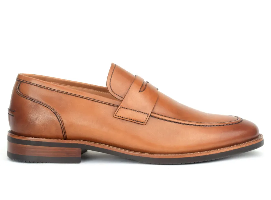 Camino sold by Warfield & Grand Footwear