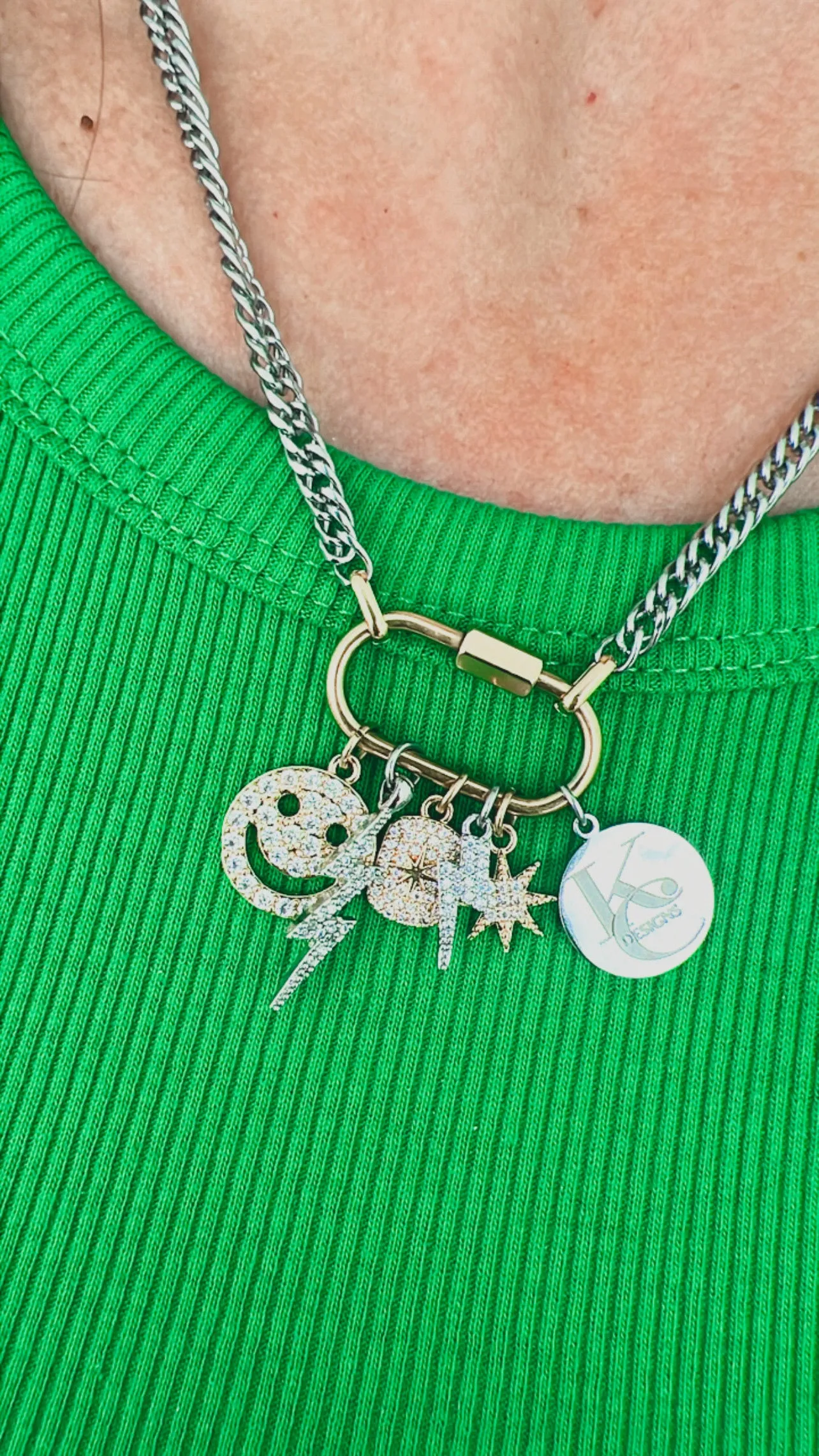 KC Chic Gotta Have It Look sold by KC Chic Designs product image thumbnail 2