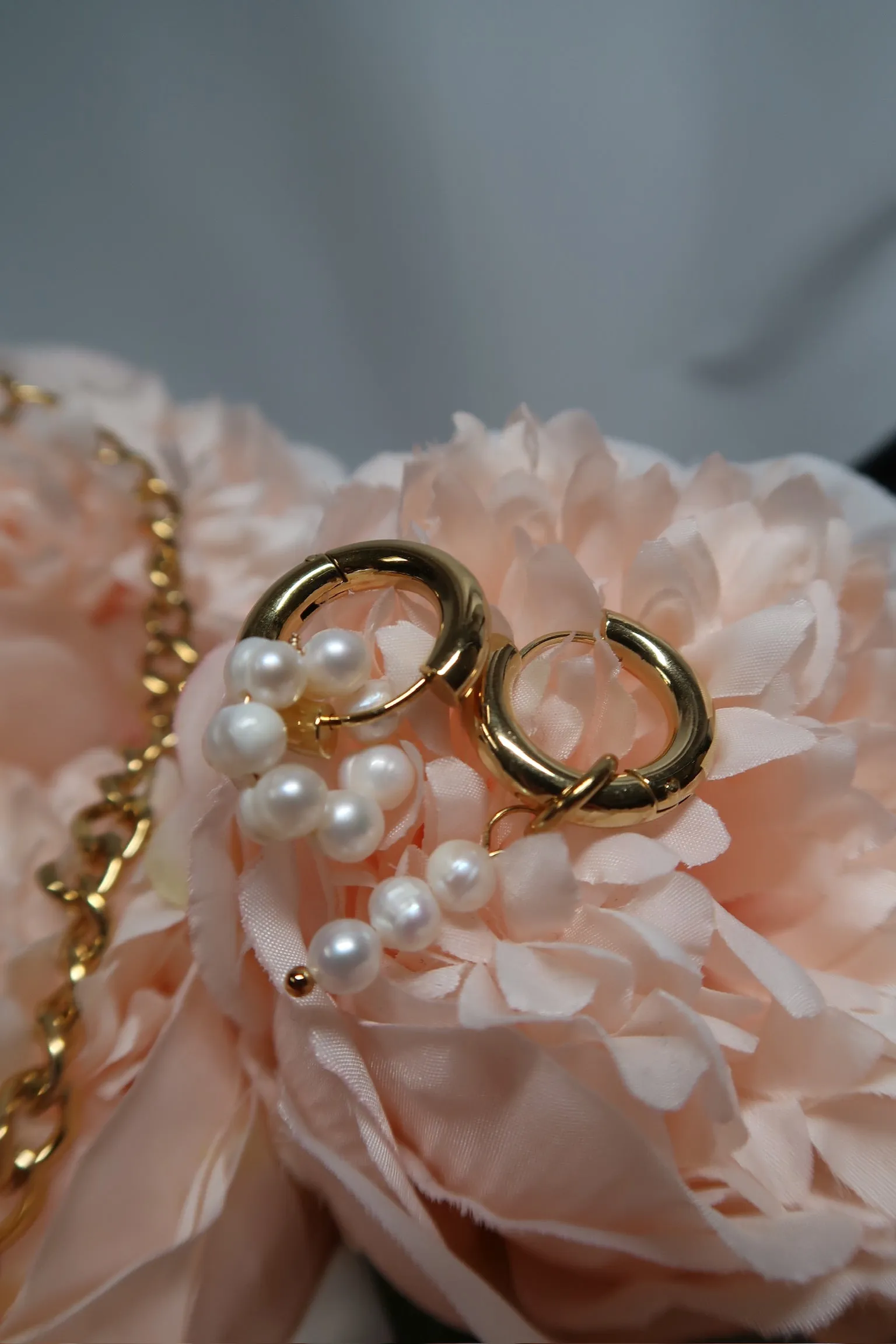 Pearl Dreams Look sold by KC Chic Designs product image thumbnail 3