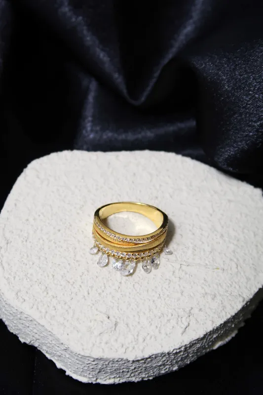 Sittiń Pretty .925 Sterling SIlver Ring sold by KC Chic Designs