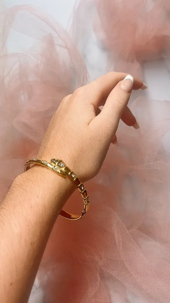 Go For the Gold with KC's 5 Golden Bangles sold by KC Chic Designs product image thumbnail 3