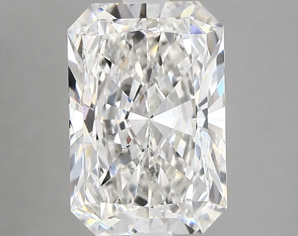 3.40 Carat Radiant IGI Labgrown Diamond, With Certificate ID 605334800 sold by Kirk Kara