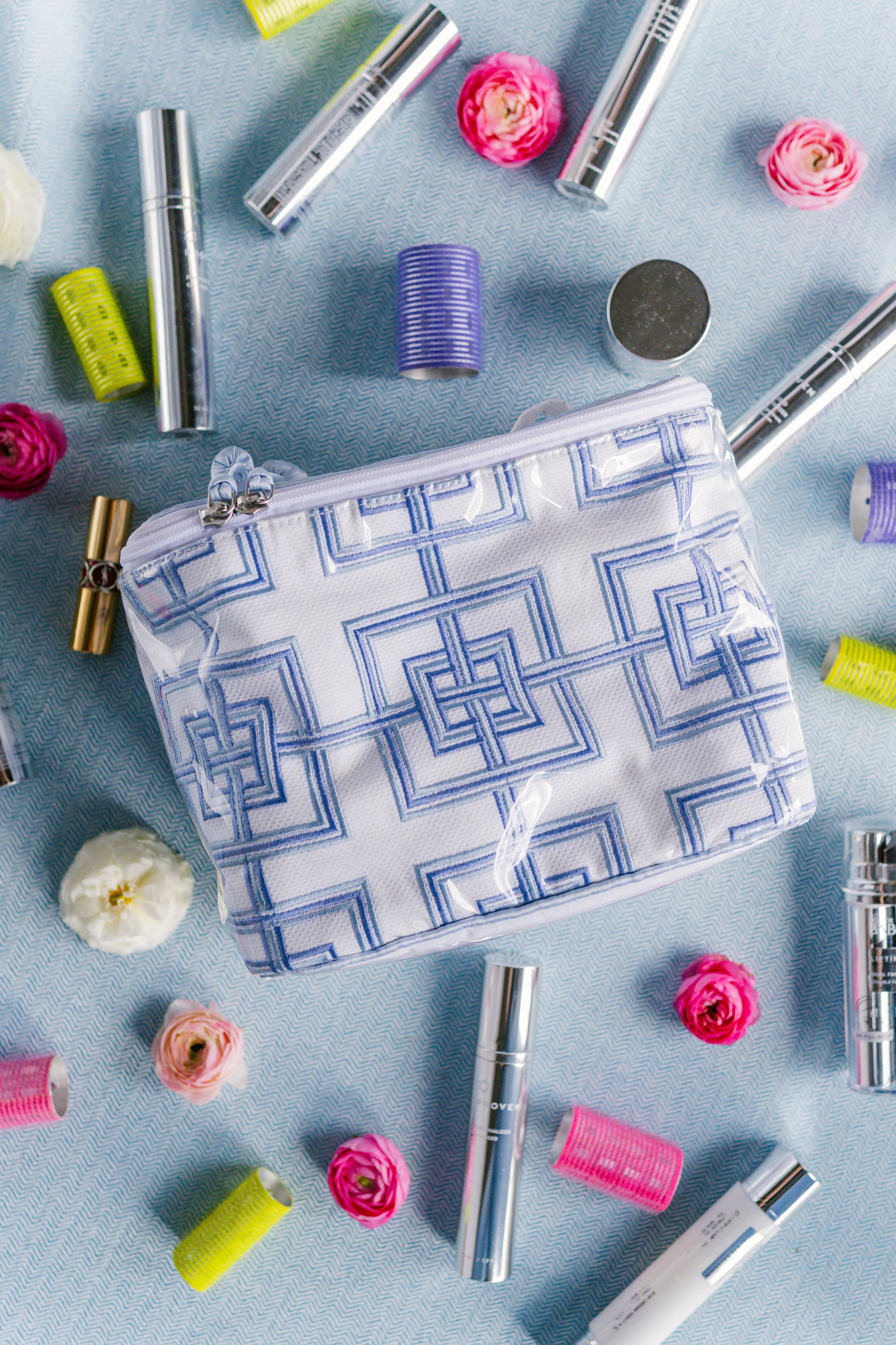 Geometric Train Case sold by Lenora product image thumbnail 4