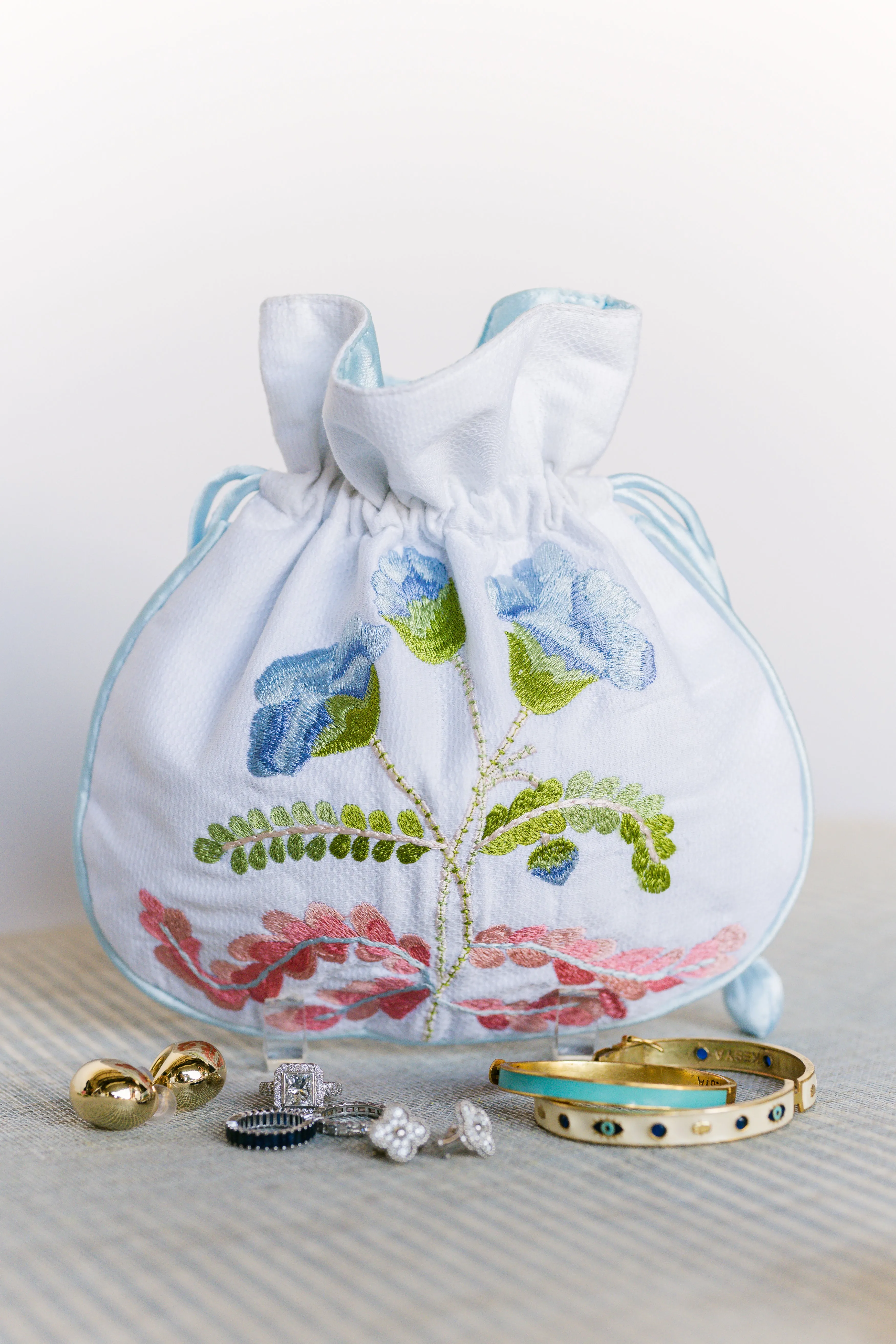 Carnation Jewelry Pouch sold by Lenora product image thumbnail 3