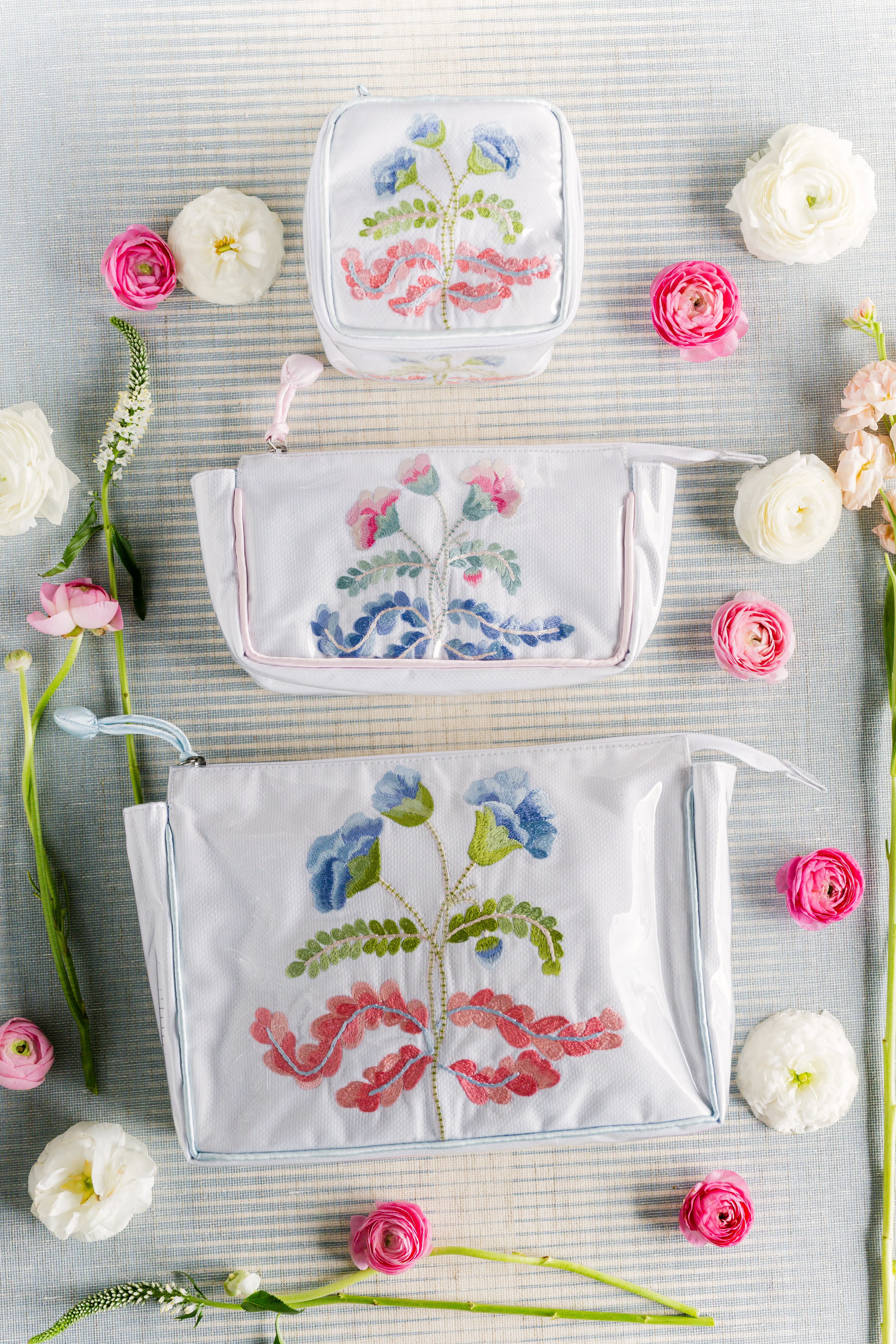 CARNATION SMALL MAKEUP BAG sold by Lenora product image thumbnail 3