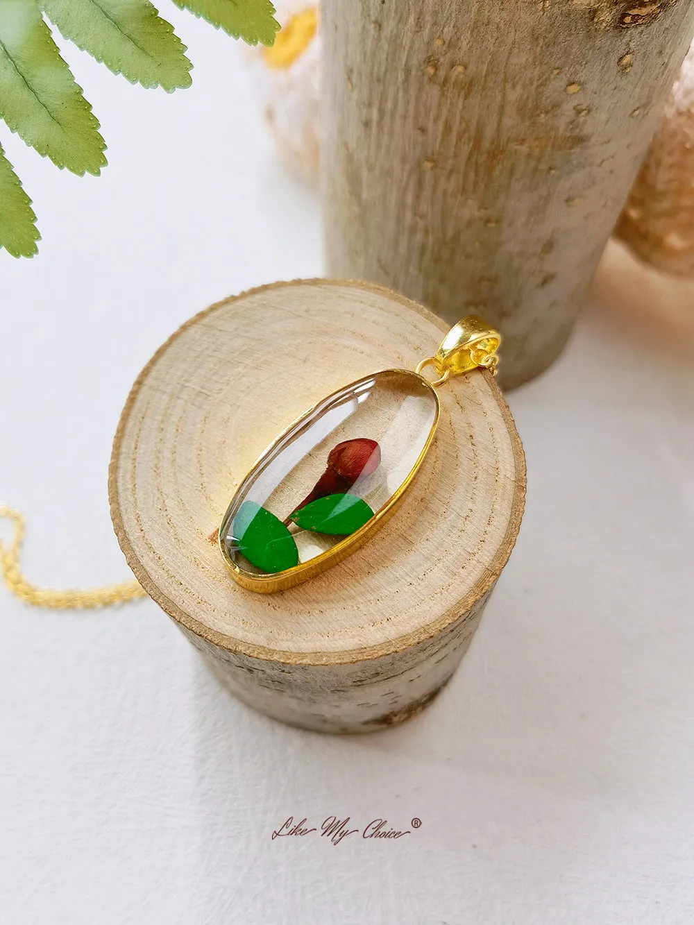 Natural Rosebud Resin Pressed Flower Botanical Pendant Oval Necklace sold by Like My Choice product image thumbnail 4