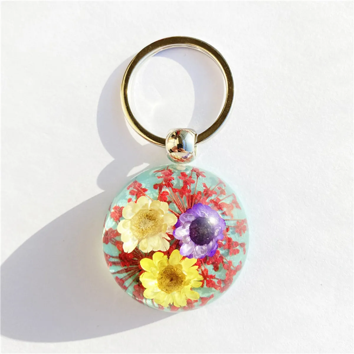 Hemisphere Amber Dried Flower Daisy Keychain sold by Like My Choice product image thumbnail 4