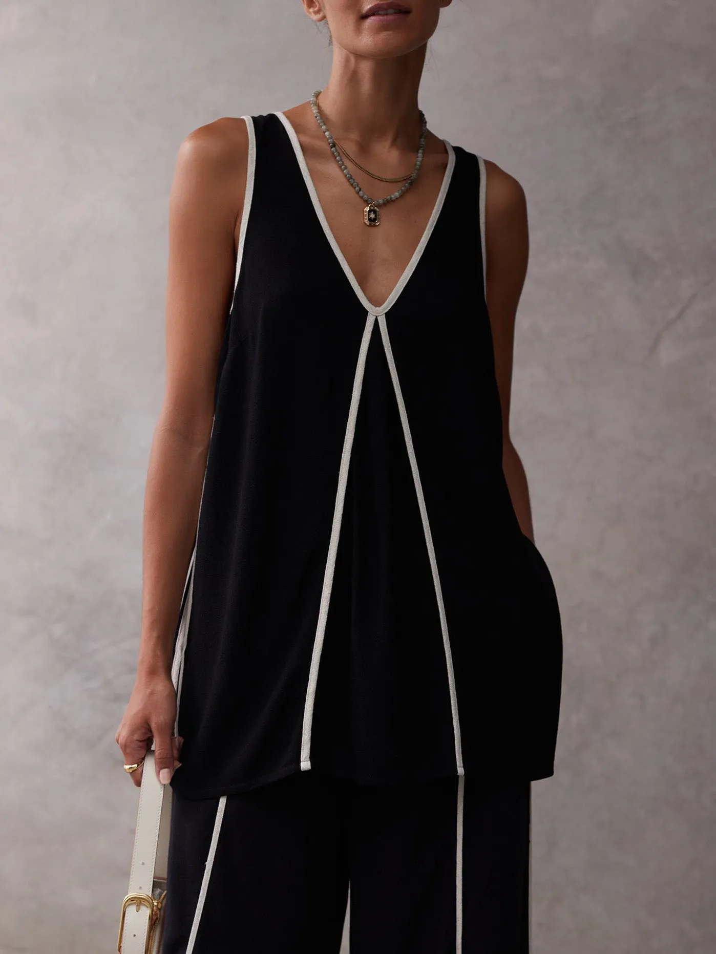 Classic Colorblock V-Neck Casual Sleeveless Top sold by Like My Choice