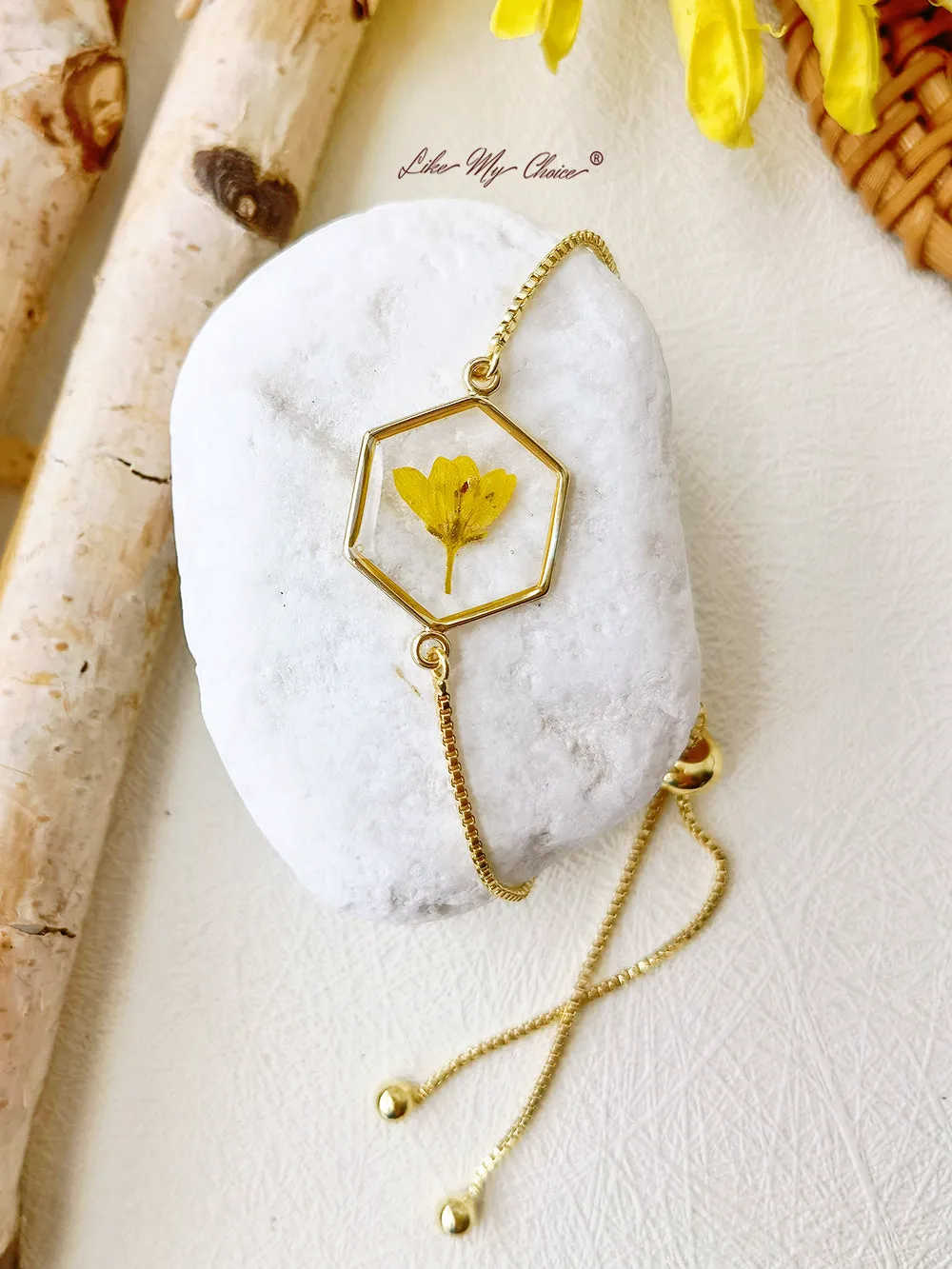 Narcissus Natural Dried Flowers Resin Bracelet sold by Like My Choice product image thumbnail 3