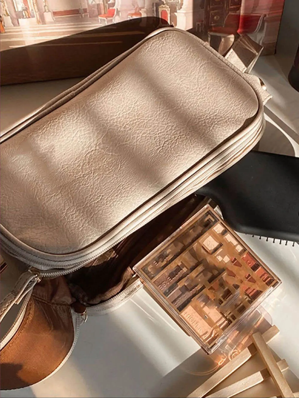 Multifunctional Large-Capacity Portable Makeup Bag sold by Like My Choice product image thumbnail 4