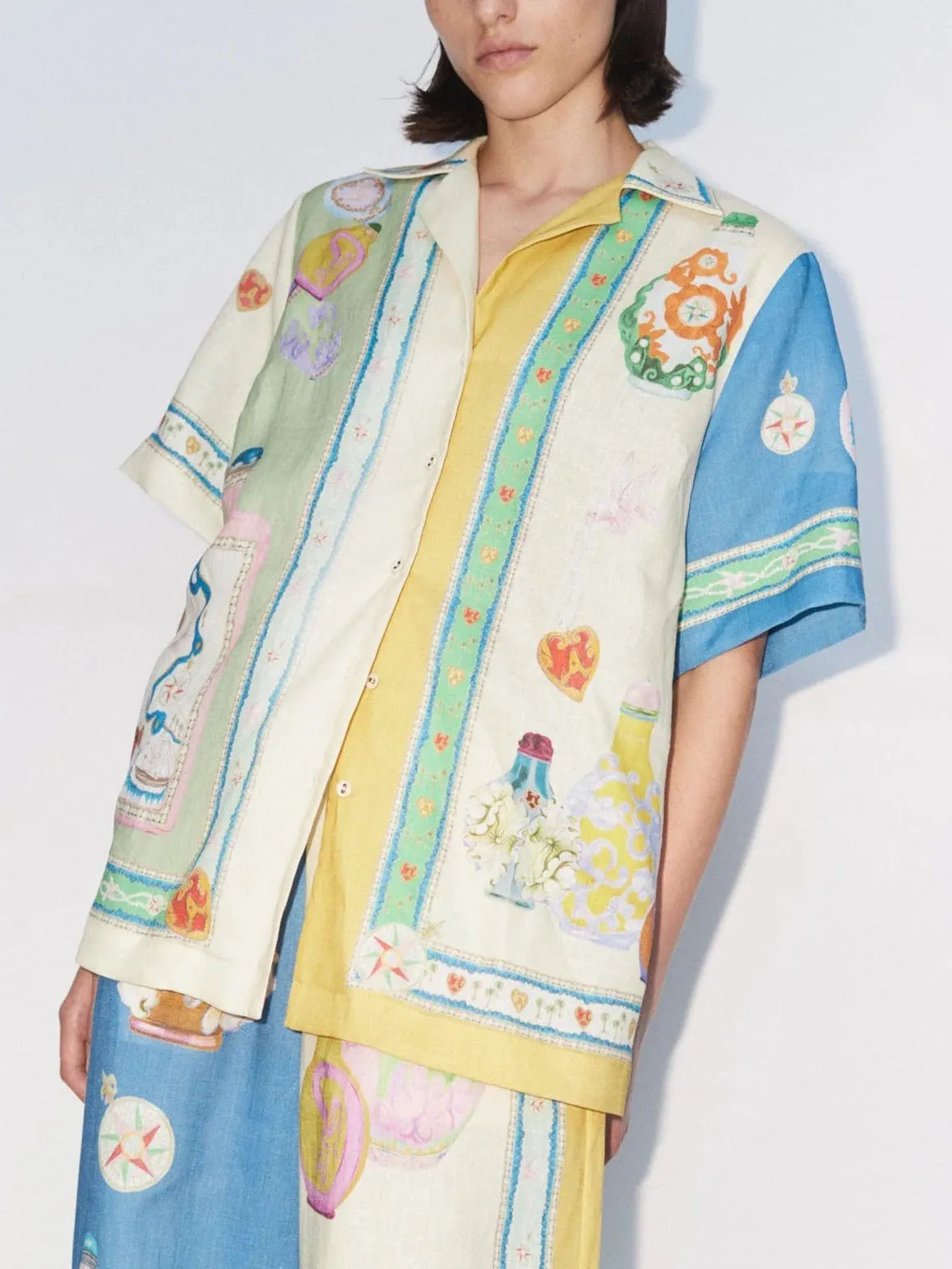 Exquisite Vintage Court Painted Print Single Breasted Shirt sold by Like My Choice product image thumbnail 3