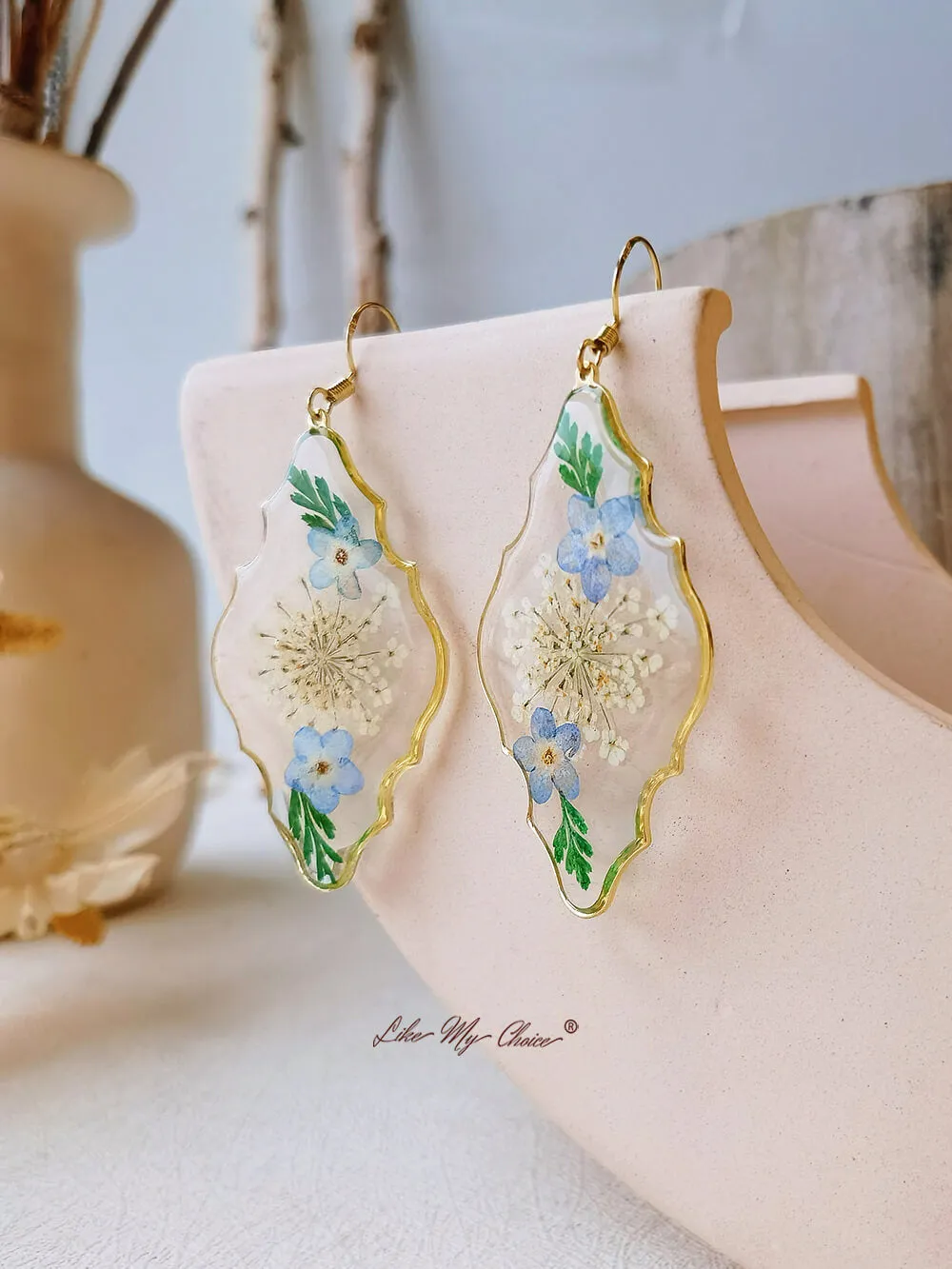 Daisy Dried Flower Earrings - Fresh and Handmade sold by Like My Choice product image thumbnail 4