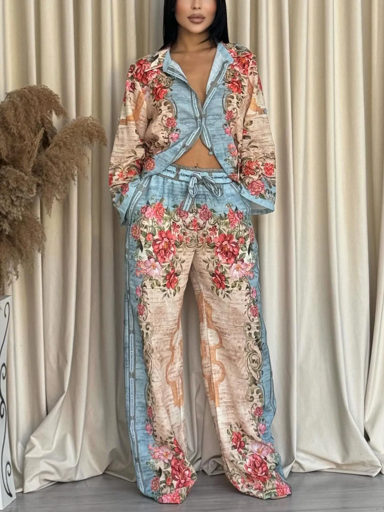 Unique Retro Palace Floral Print Loose Long-Sleeved Shirt sold by Like My Choice product image thumbnail 2